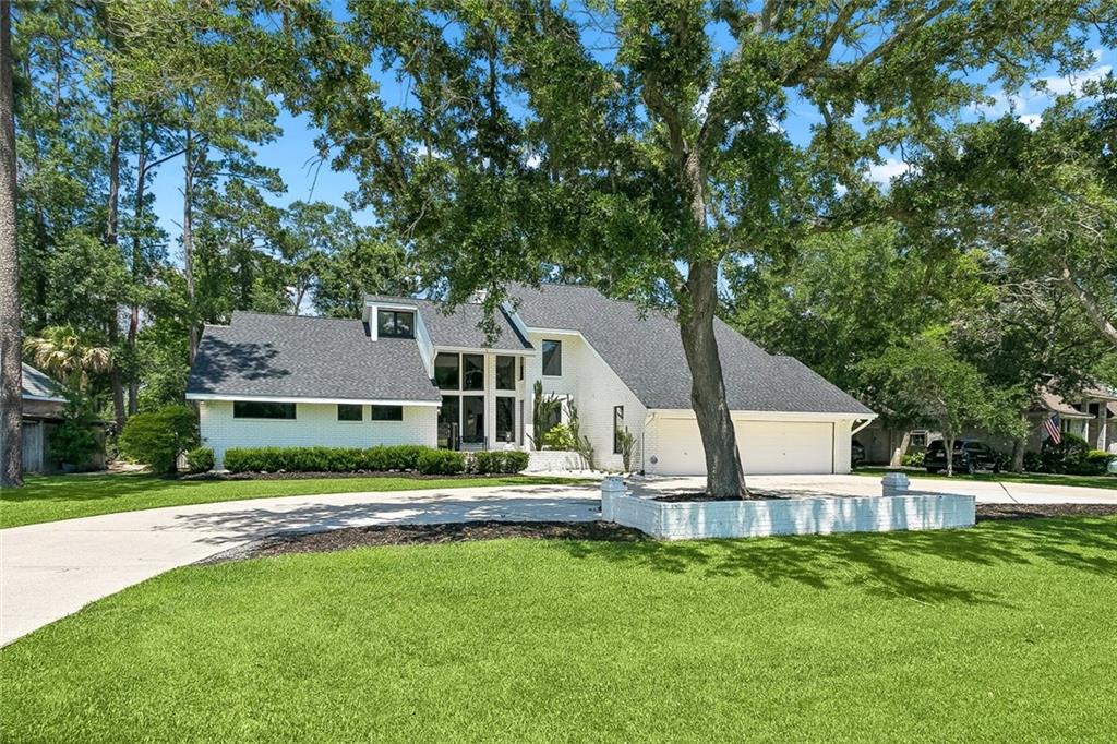237 EVANGELINE Drive