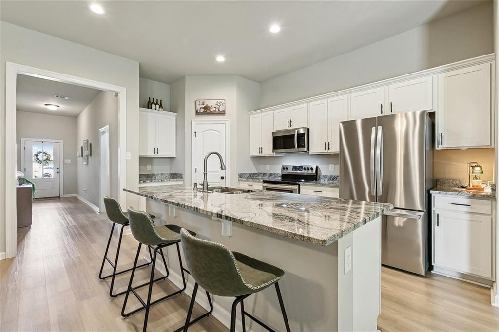 41498 DOTHAN Place