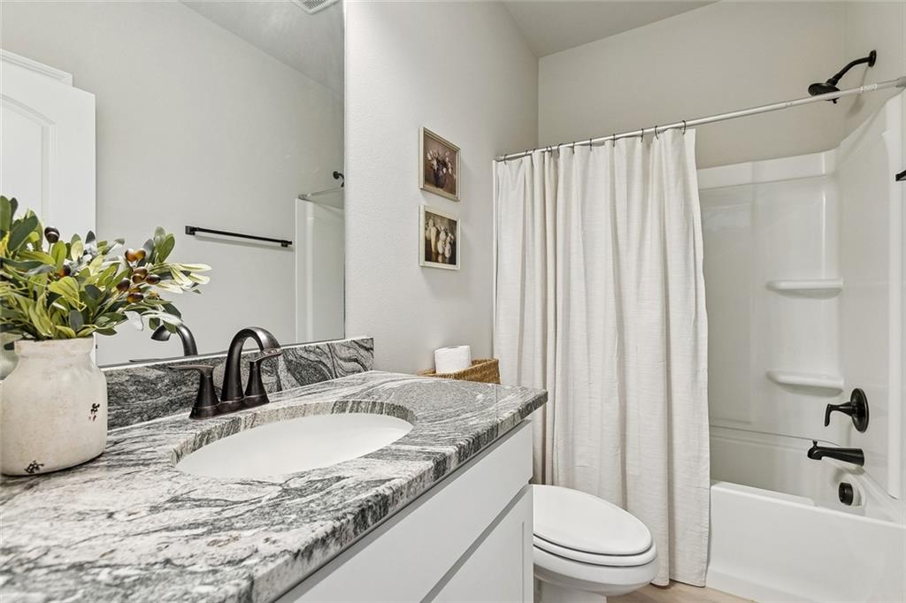41498 DOTHAN Place