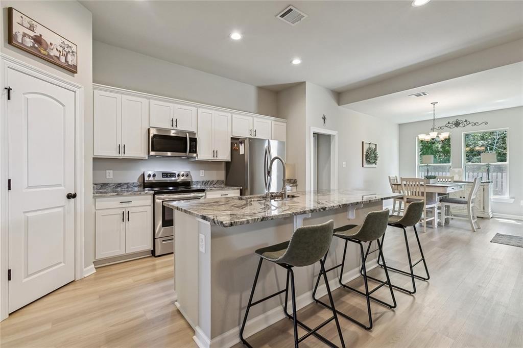 41498 DOTHAN Place