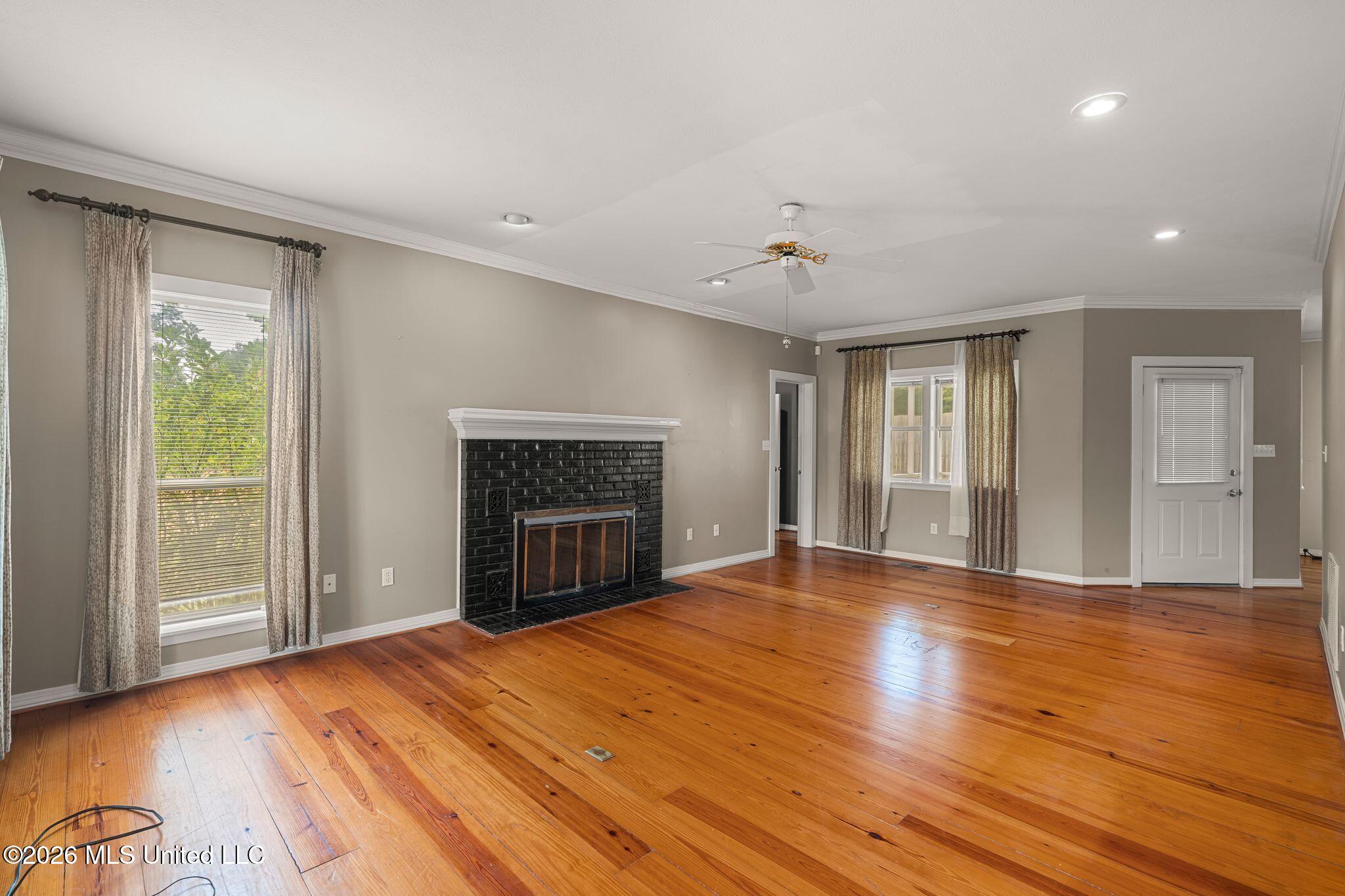 212 Hillman Road