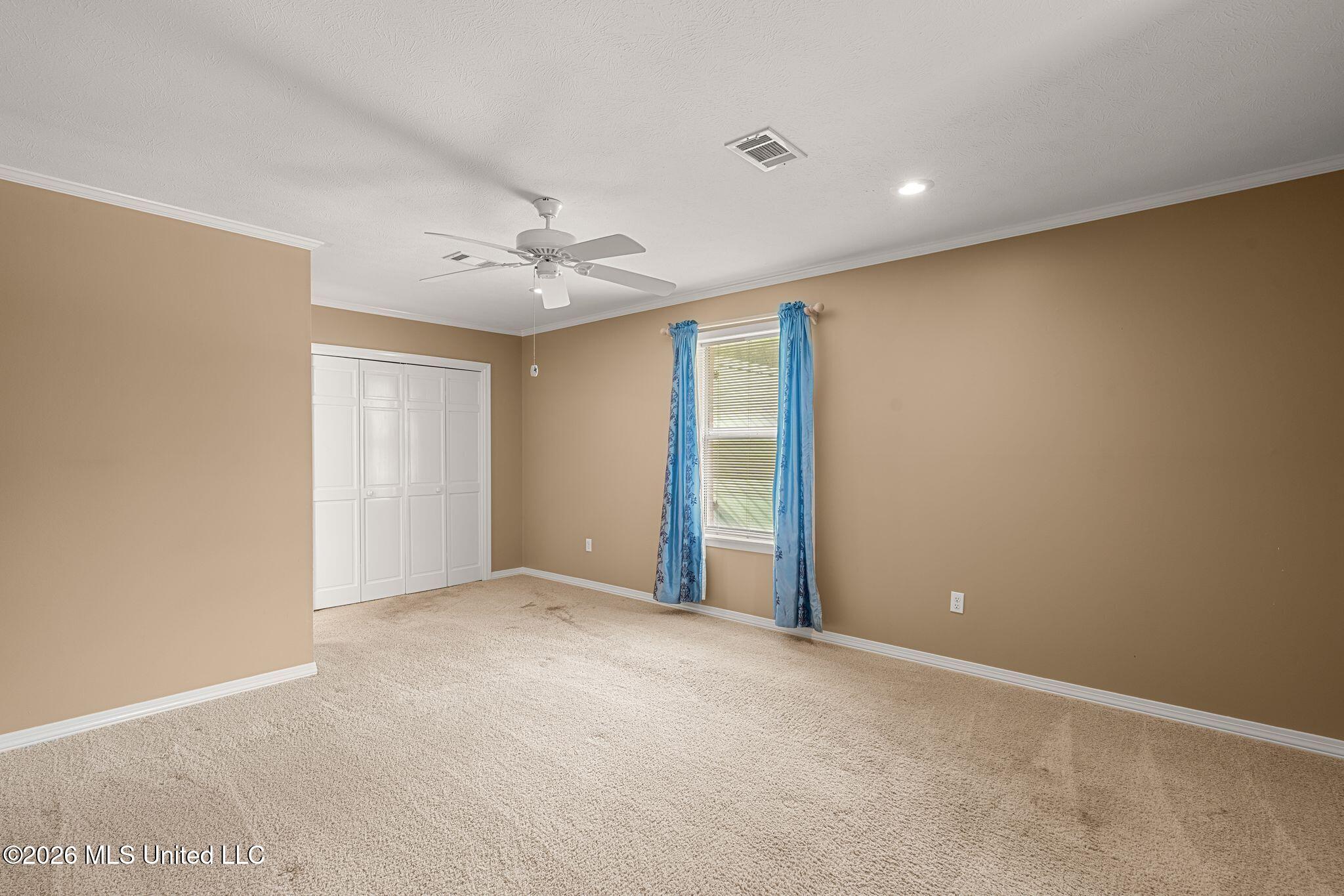 212 Hillman Road