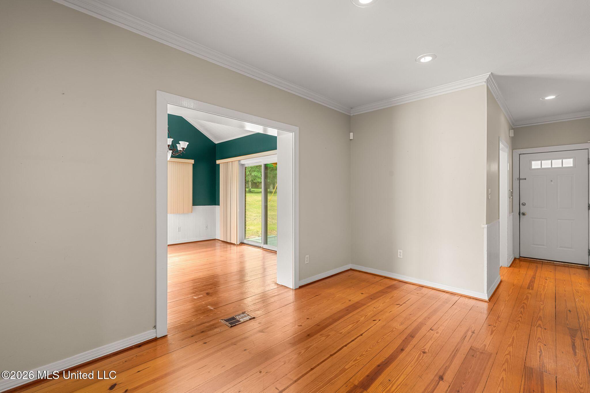 212 Hillman Road