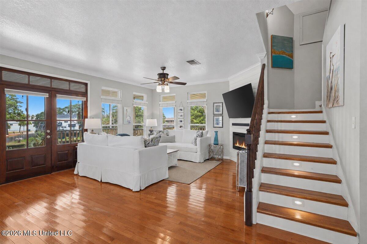 628 W Magnolia Street