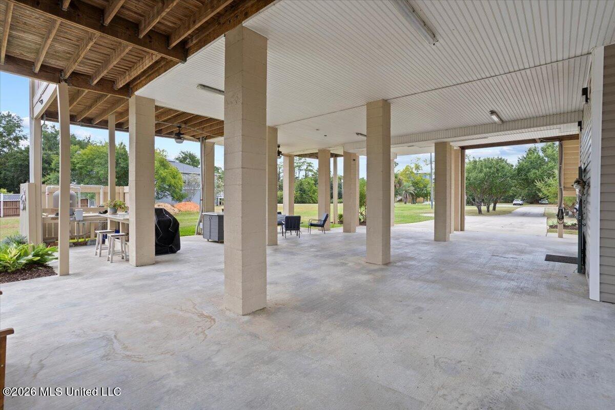 628 W Magnolia Street