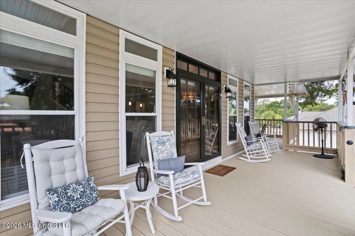 628 W Magnolia Street