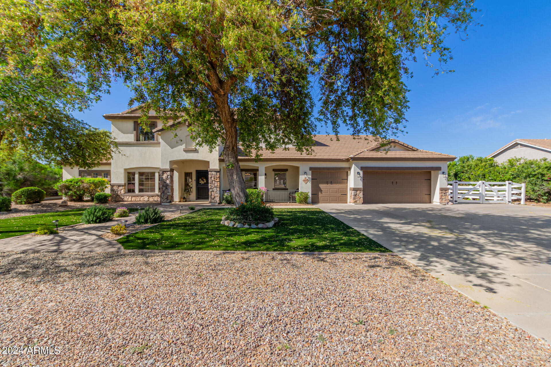 9350 W PROSPECTOR Drive