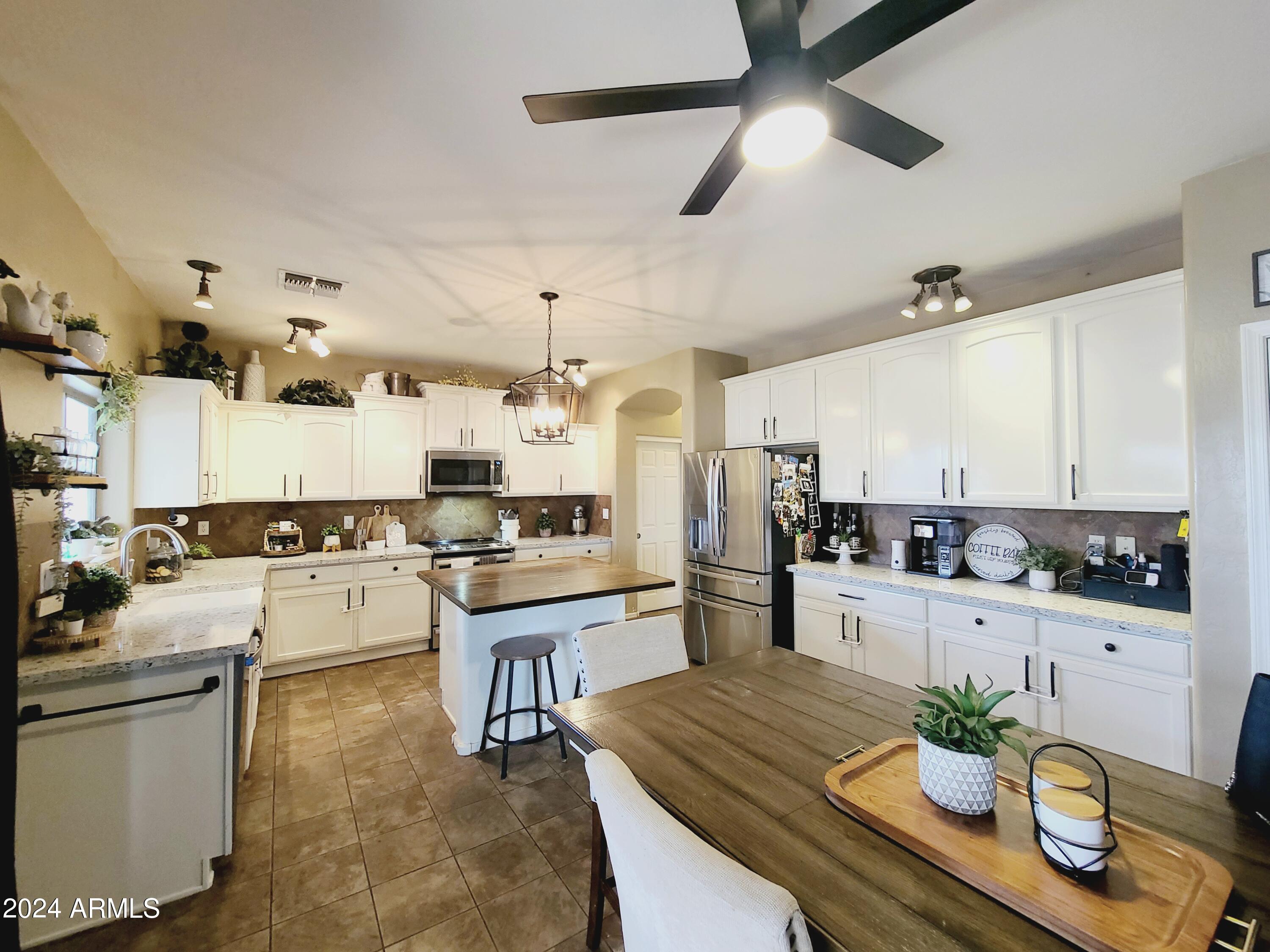 9350 W PROSPECTOR Drive