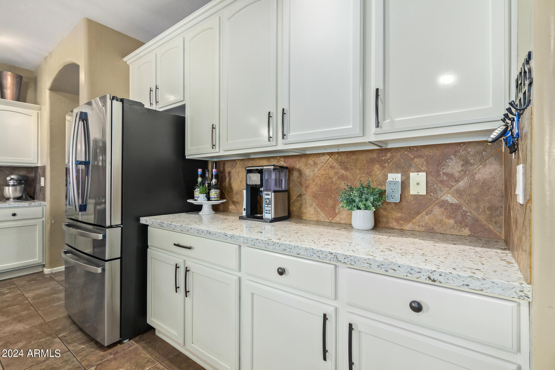 9350 W PROSPECTOR Drive
