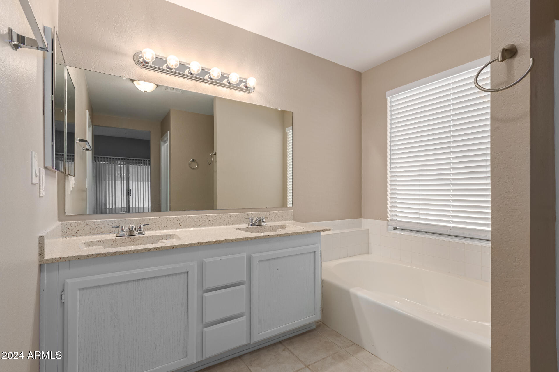 8840 W VILLA RITA Drive