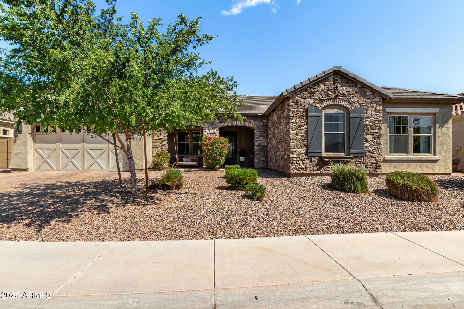 3970 E IRIS Drive