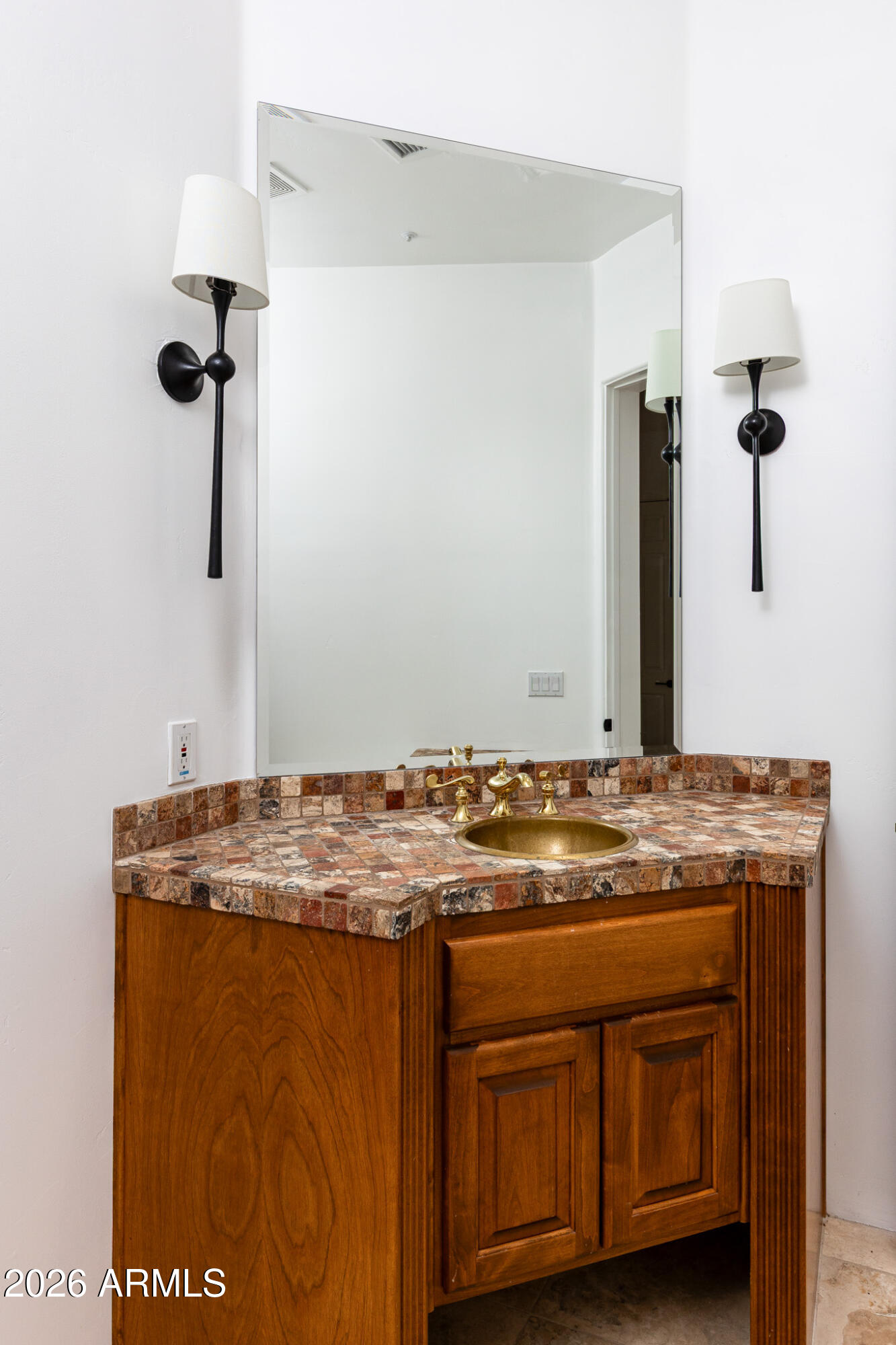 7025 E ASHLER HILLS Drive