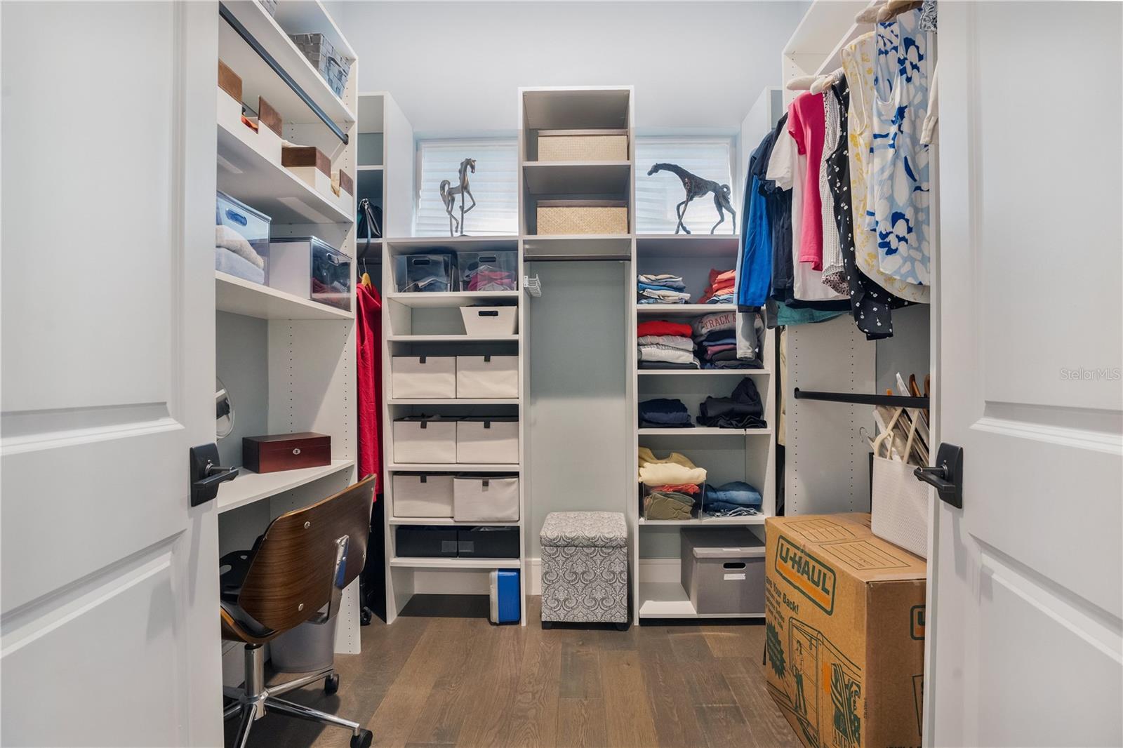 1010 N PENNSYLVANIA AVE