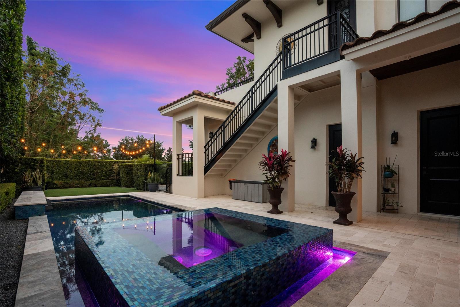 1010 N PENNSYLVANIA AVE