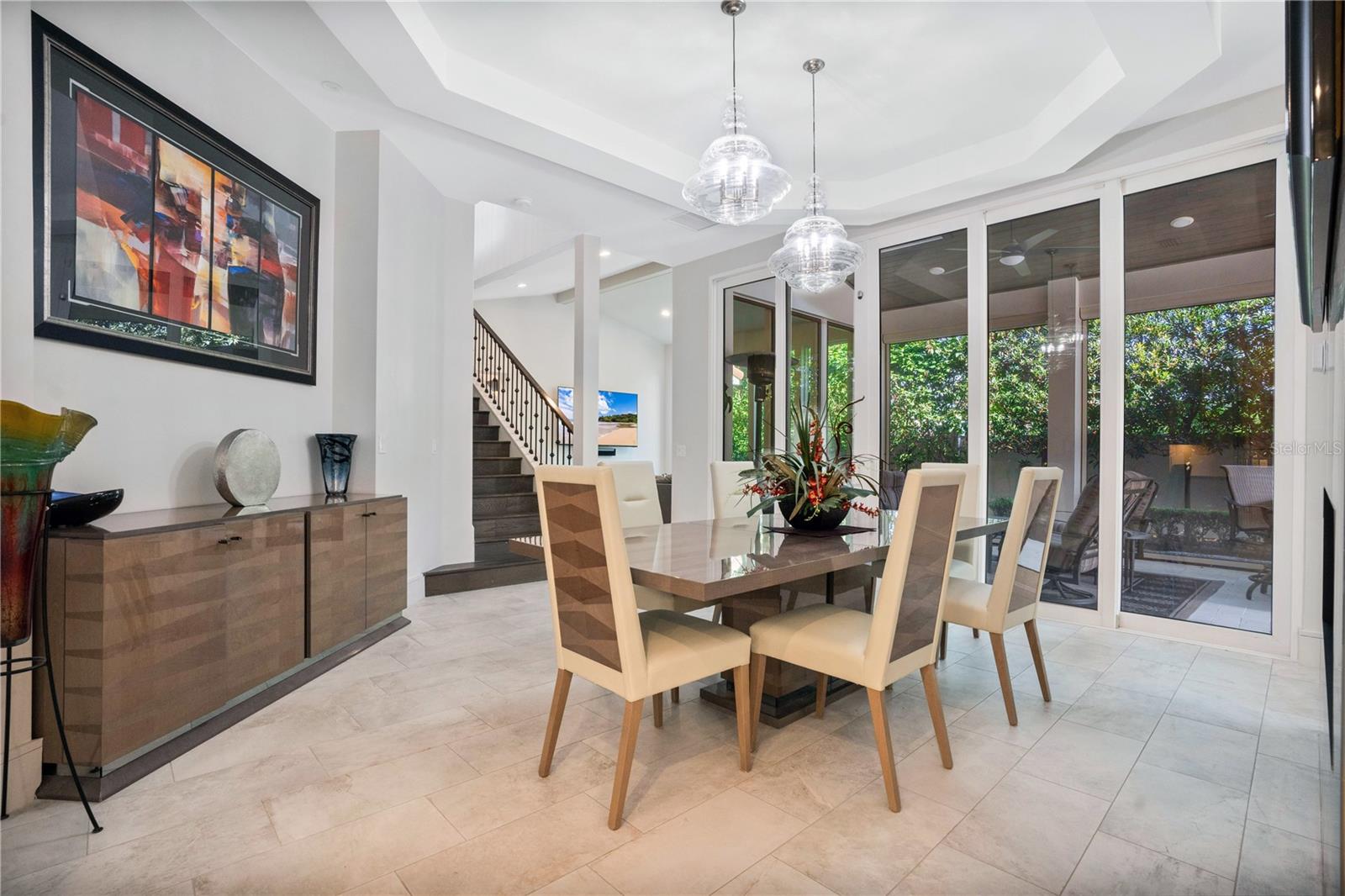 1010 N PENNSYLVANIA AVE