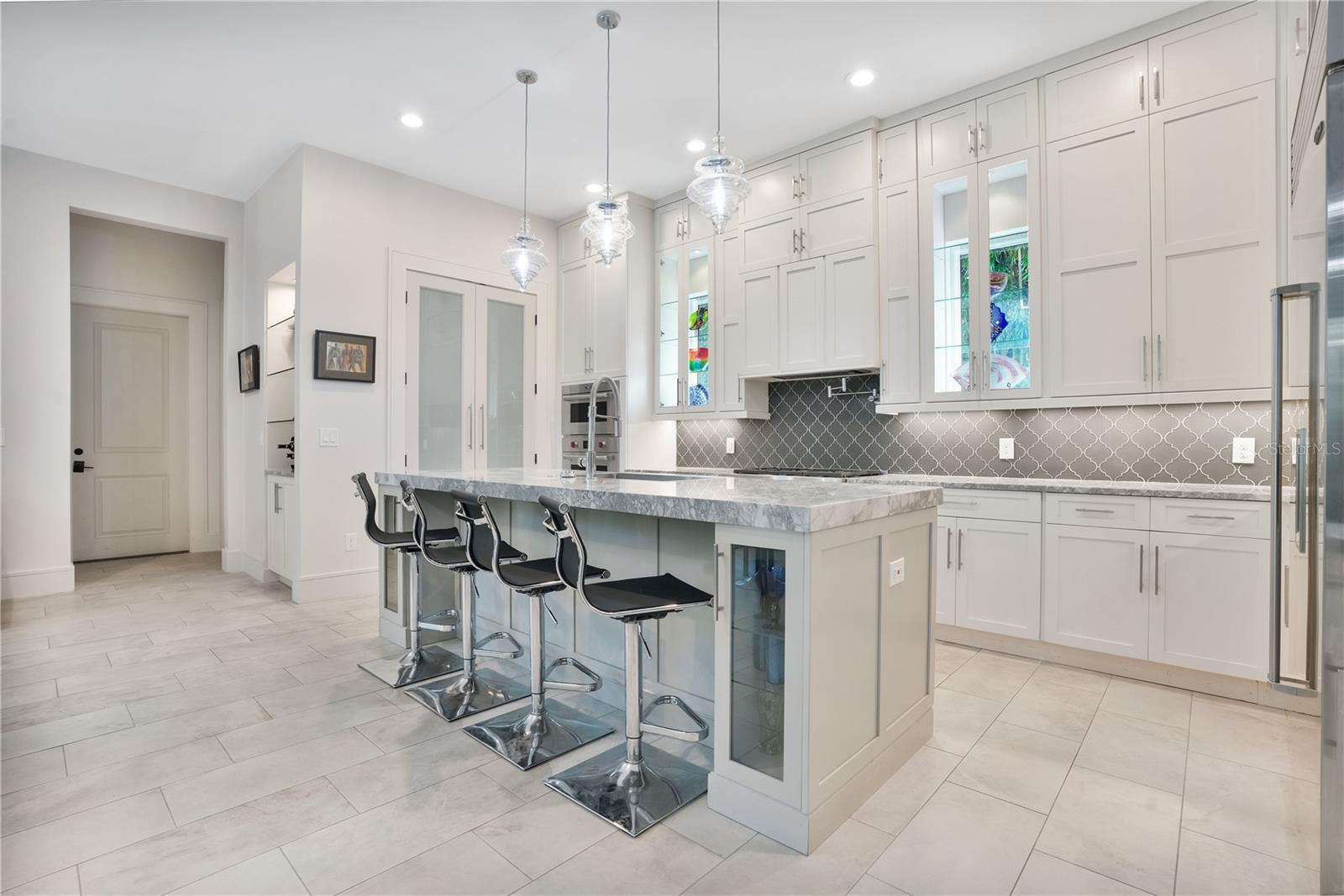 1010 N PENNSYLVANIA AVE