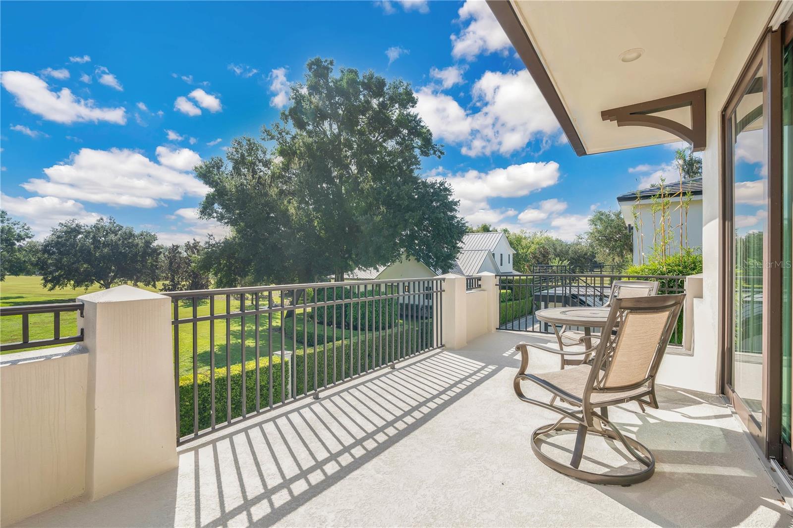 1010 N PENNSYLVANIA AVE