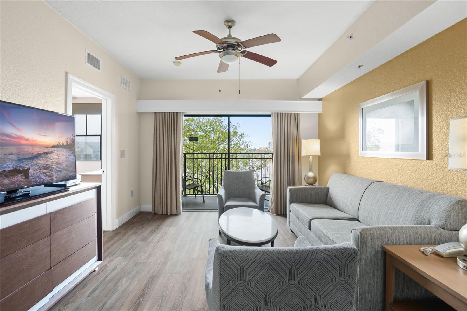 12538 FLORIDAYS RESORT DR #411