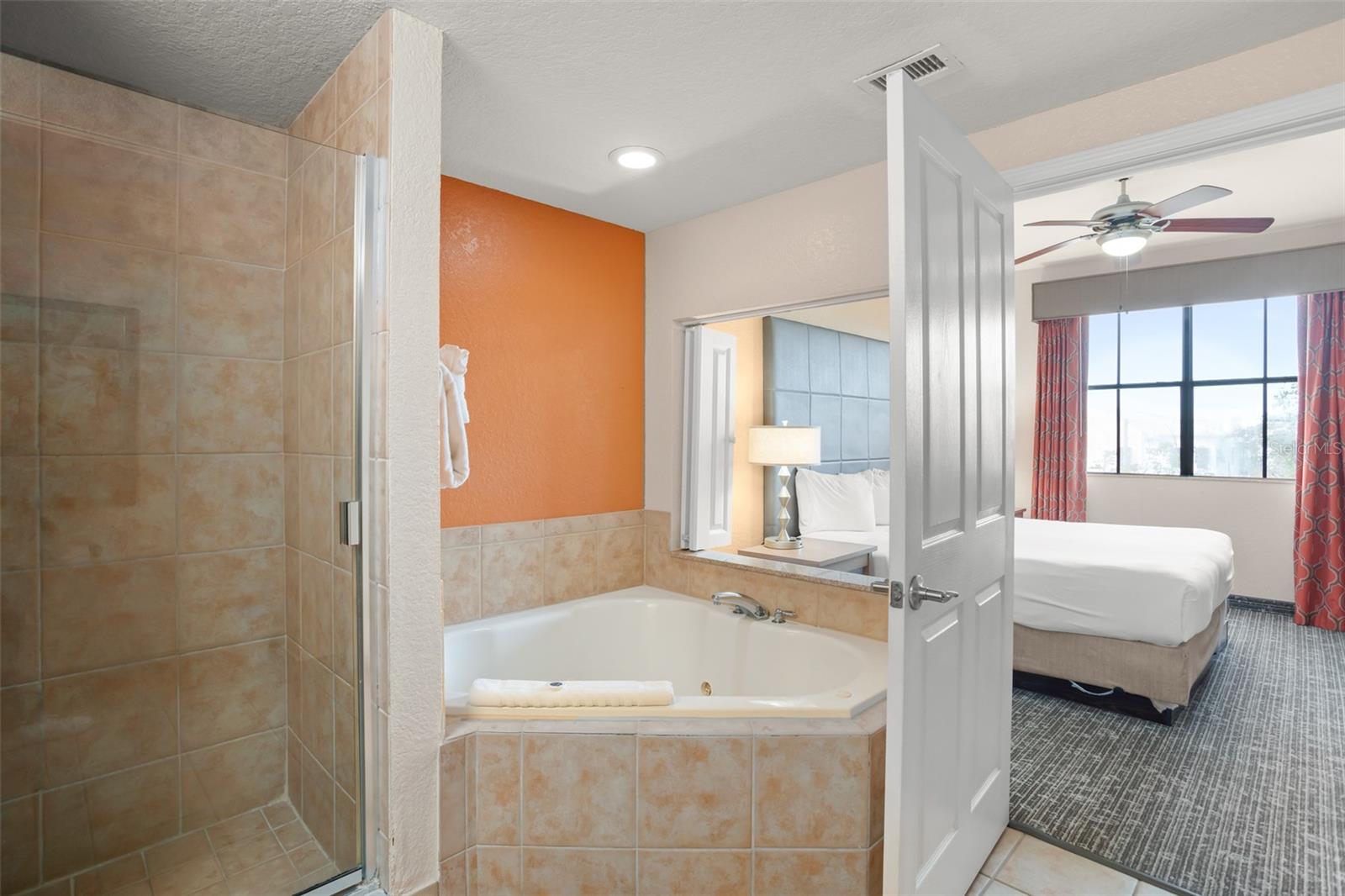 12538 FLORIDAYS RESORT DR #411