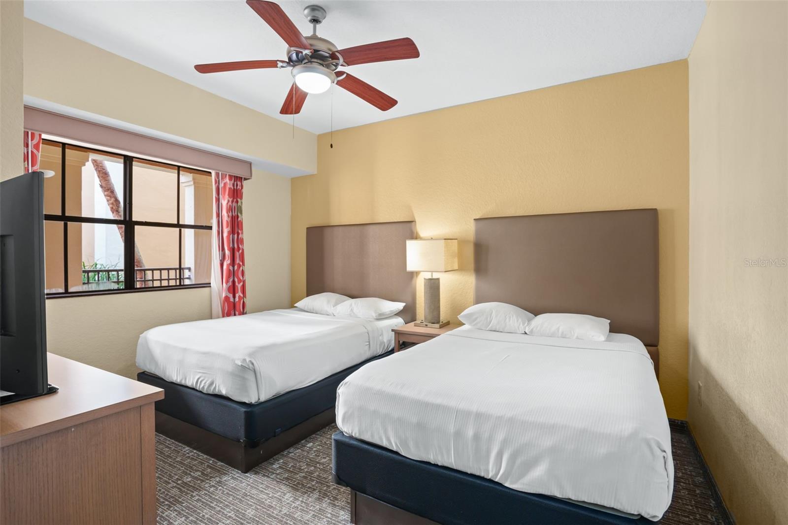 12538 FLORIDAYS RESORT DR #411