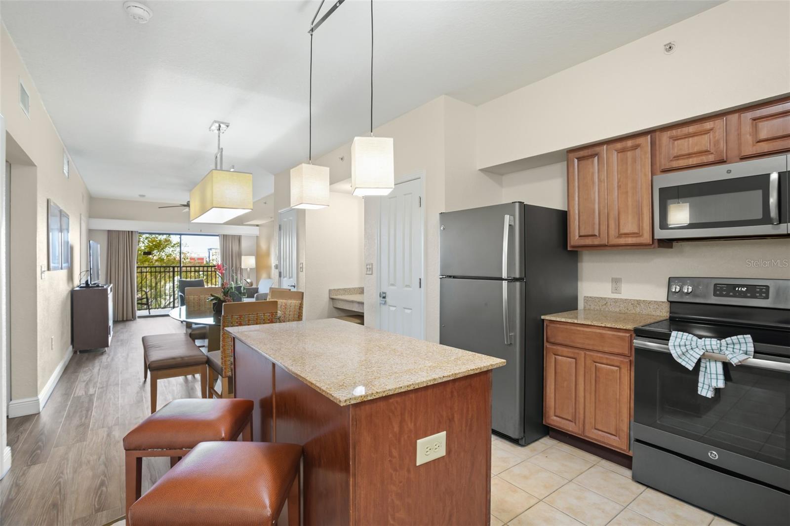 12538 FLORIDAYS RESORT DR #411