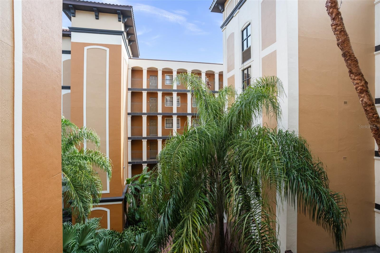 12538 FLORIDAYS RESORT DR #411