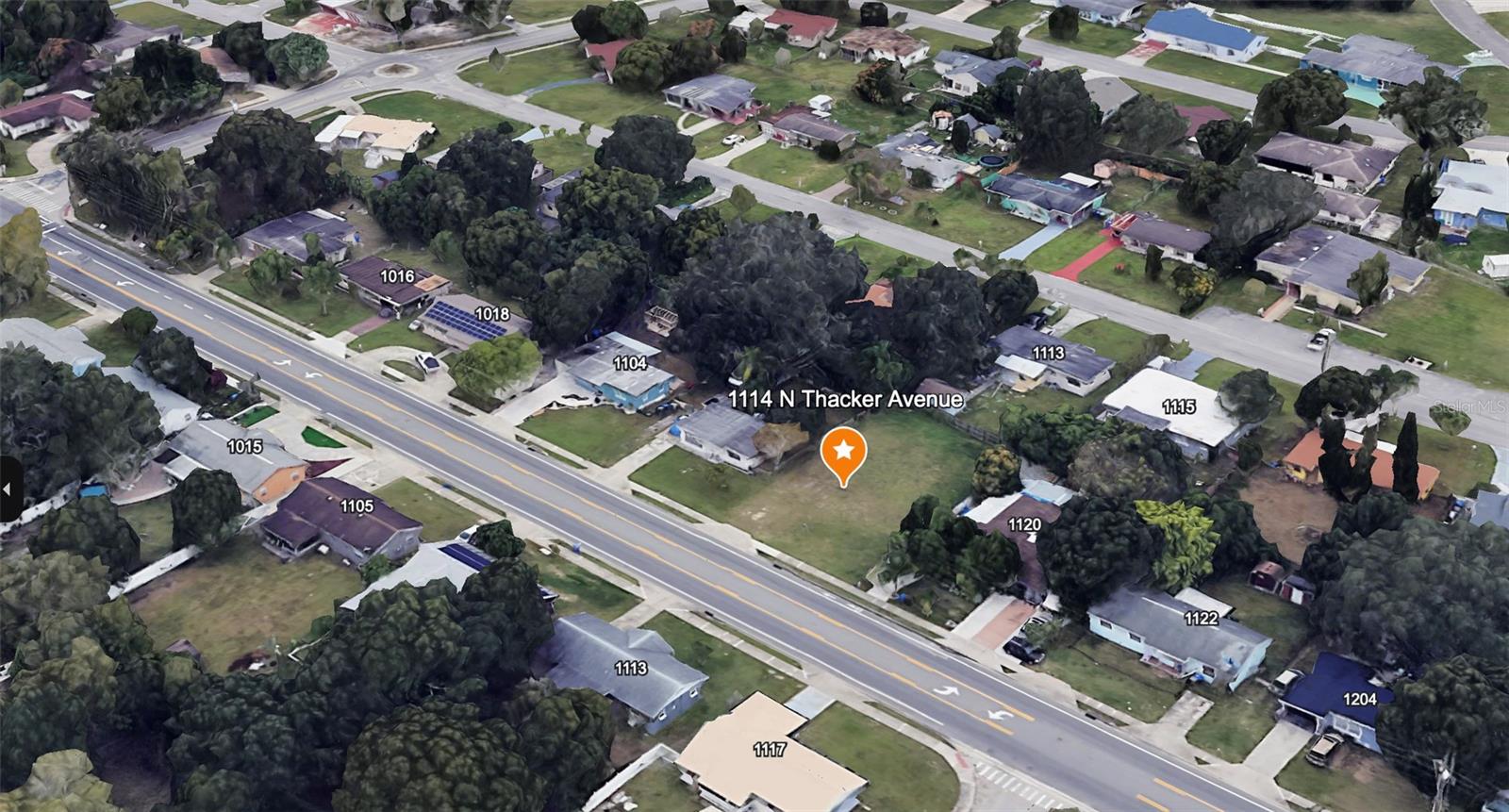 1114 N THACKER AVE