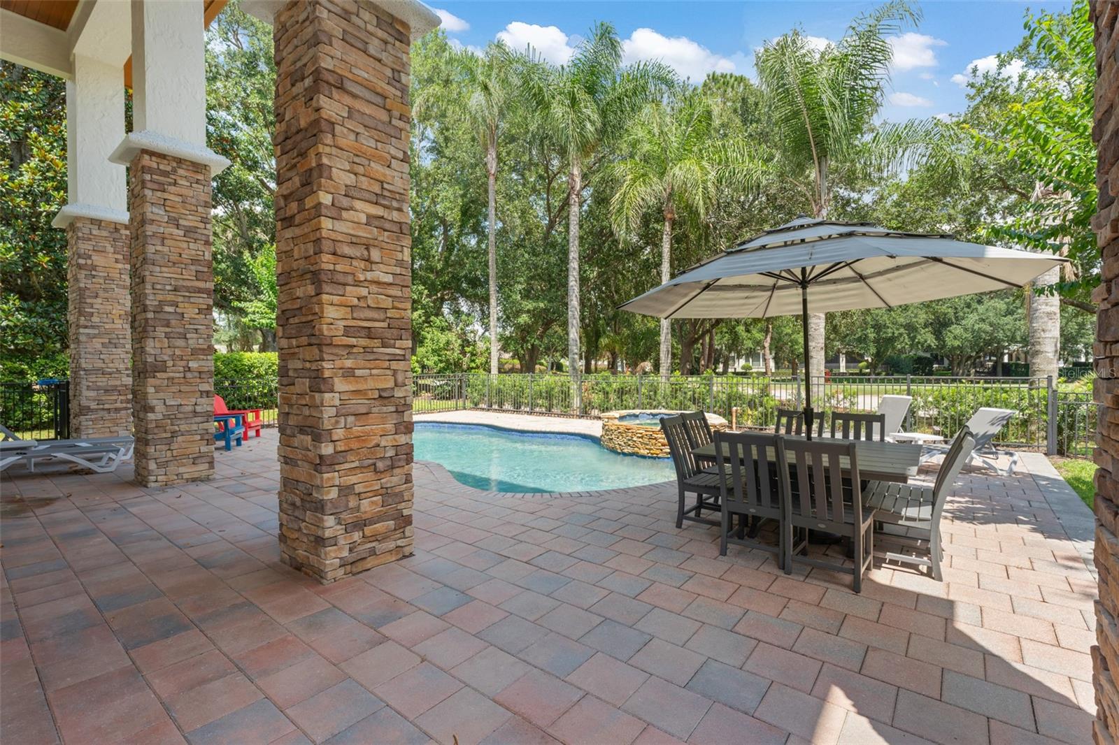 6288 BLAKEFORD DR