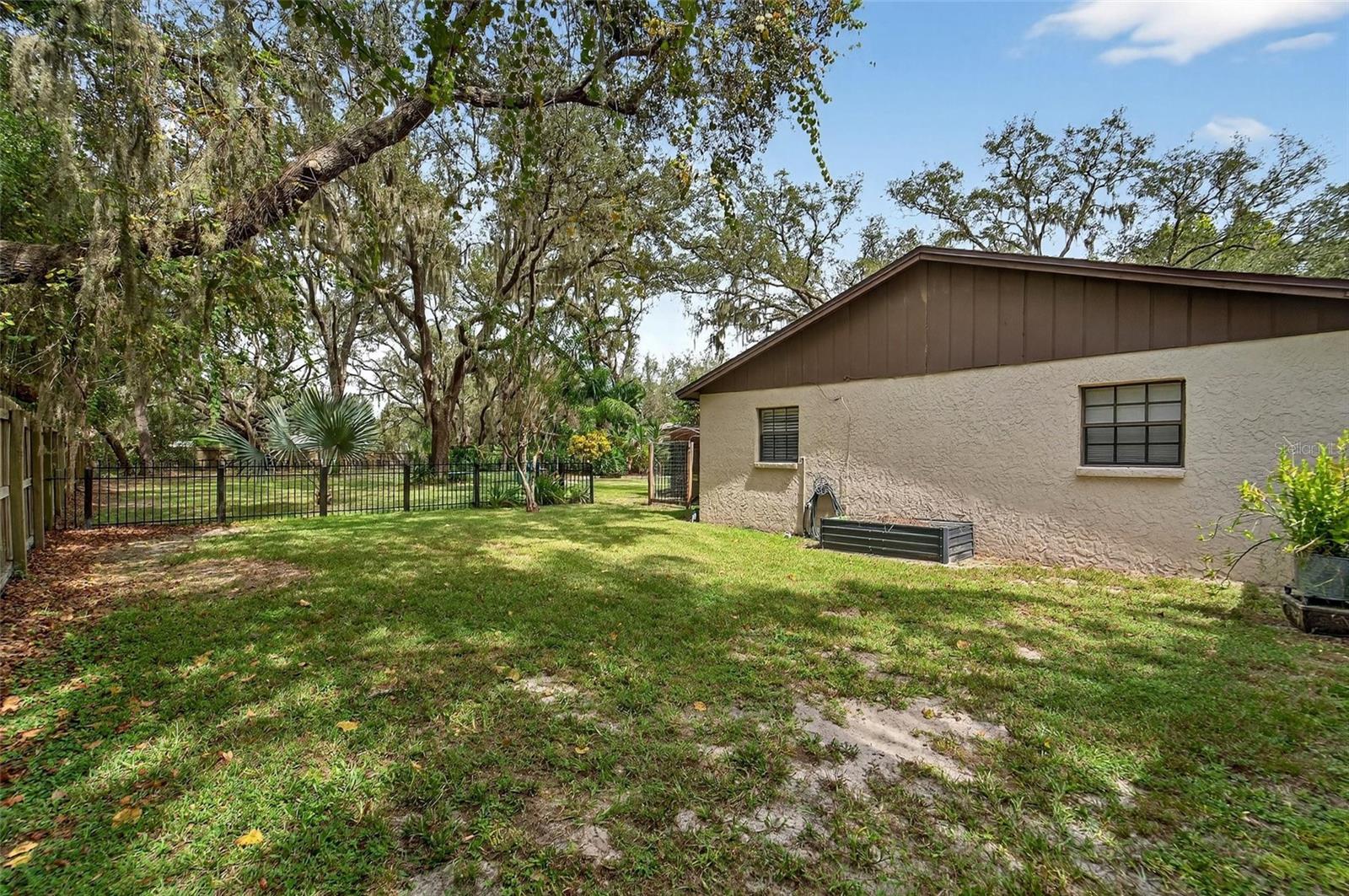 12510 SHADOW RUN BLVD