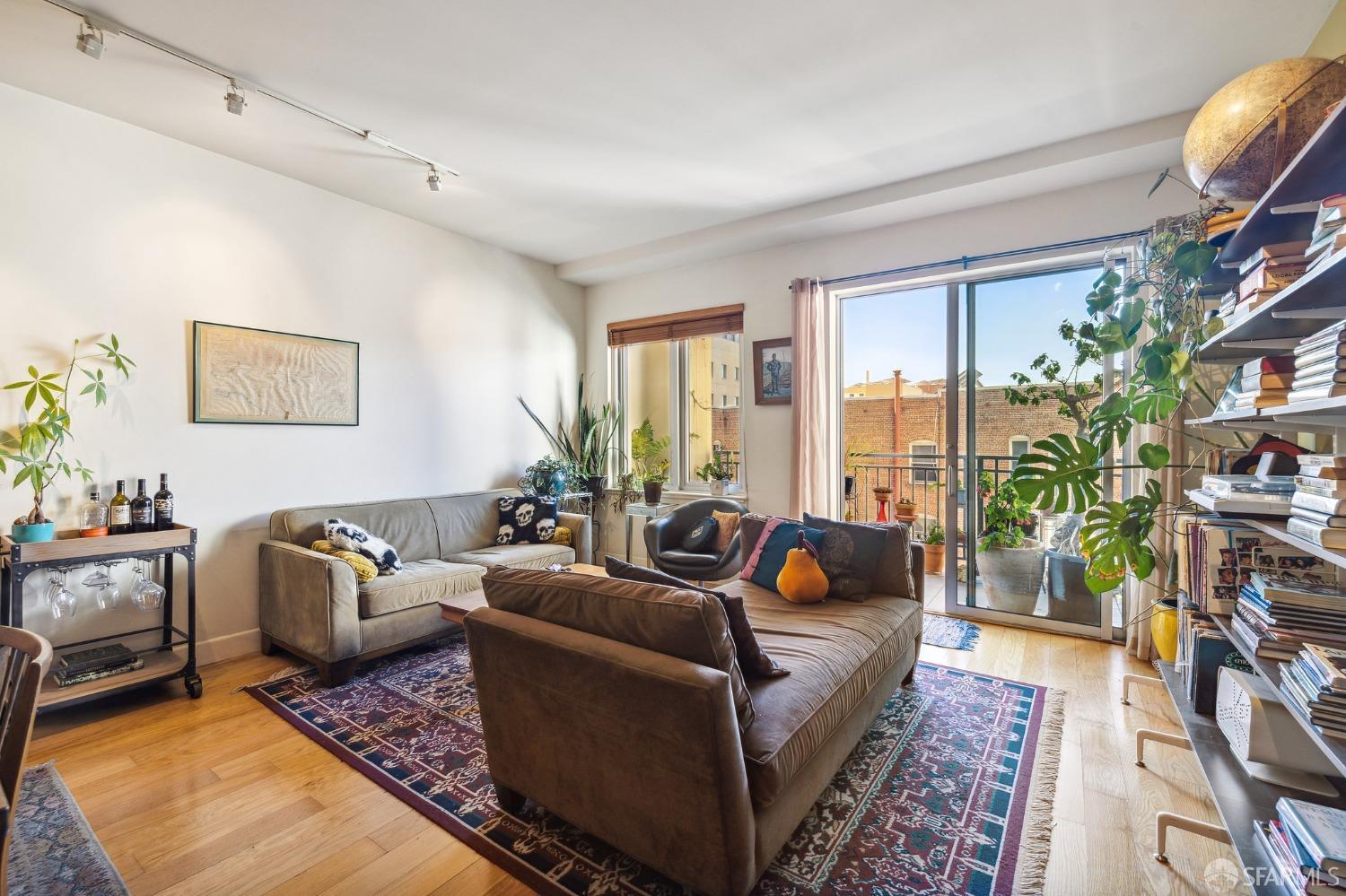 77 Van Ness Avenue # 506