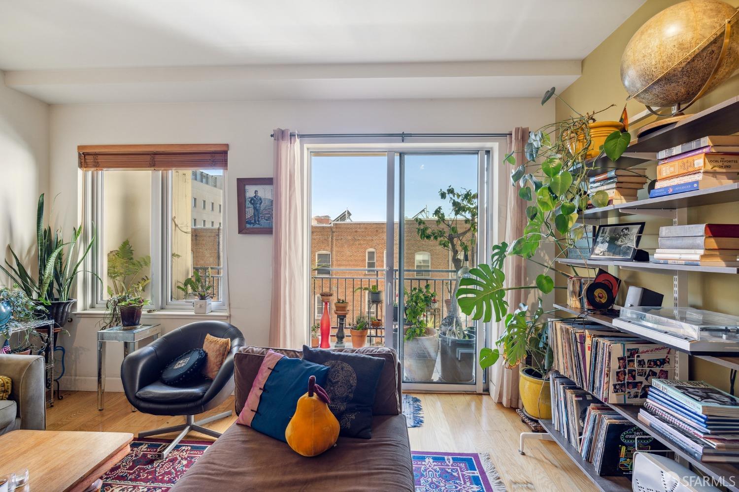 77 Van Ness Avenue # 506