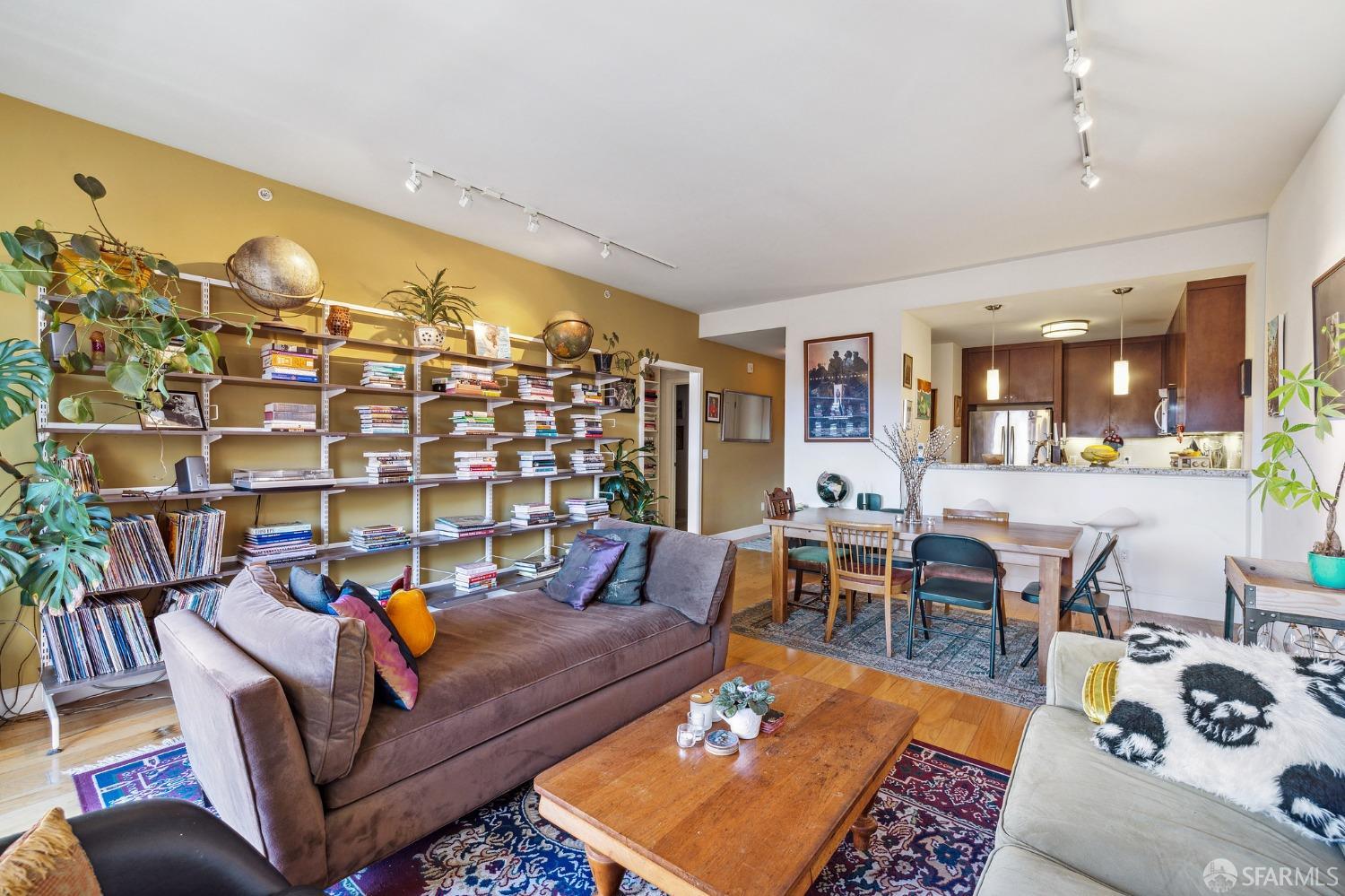 77 Van Ness Avenue # 506