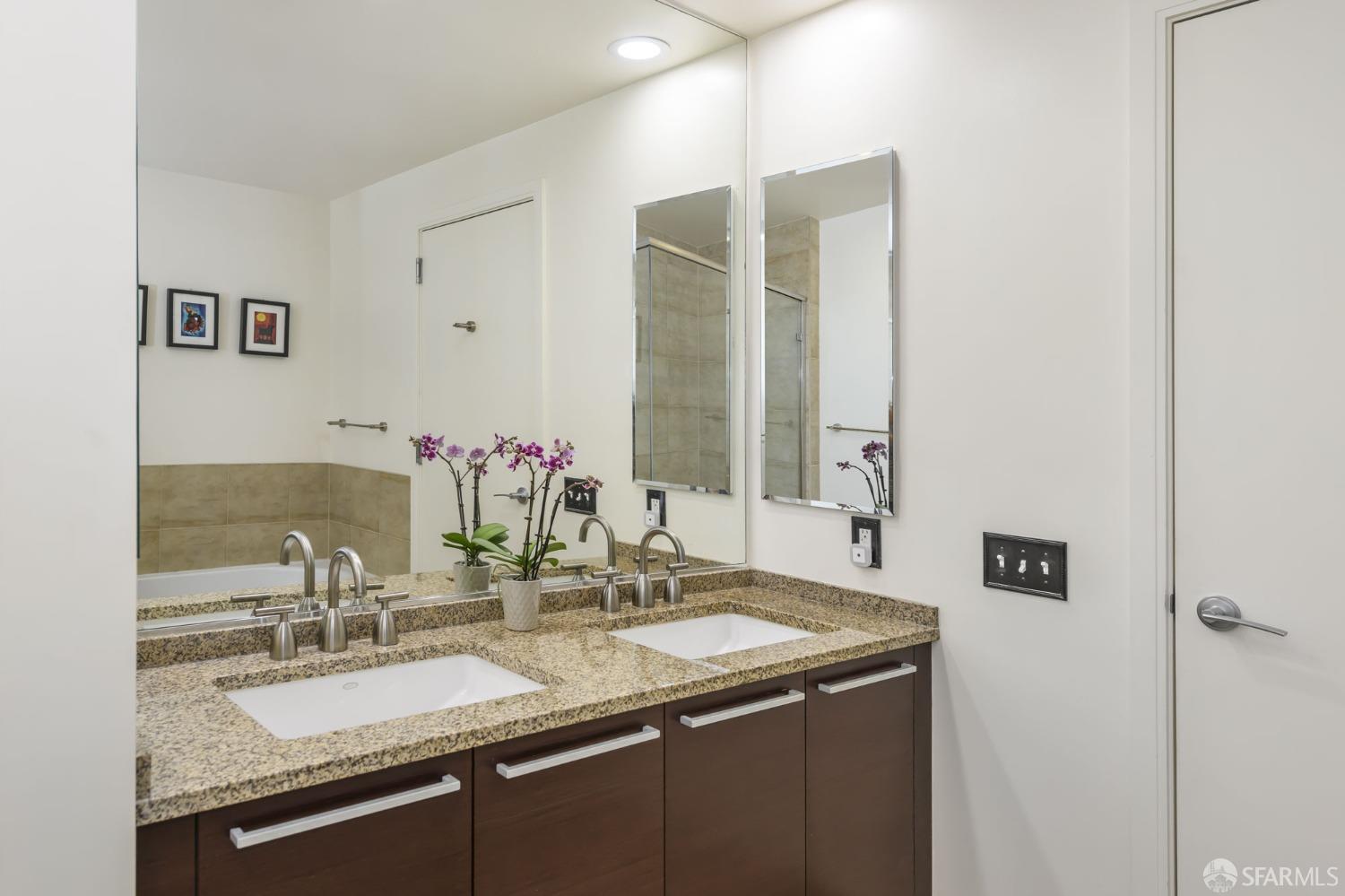 425 1st Street # 803