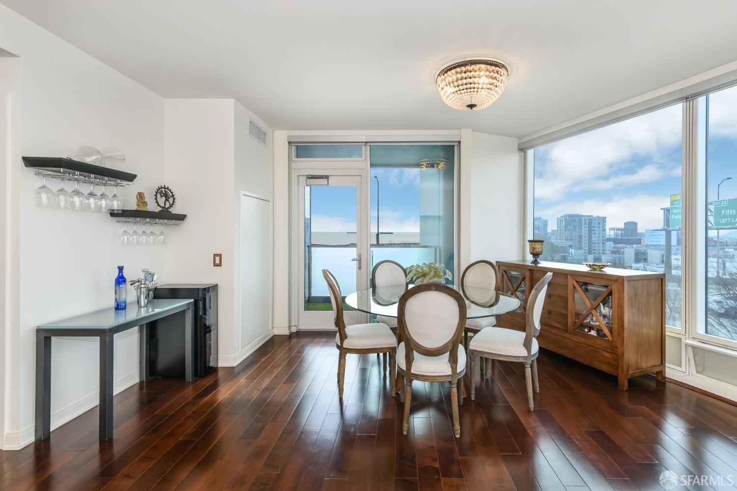 425 1st Street # 803