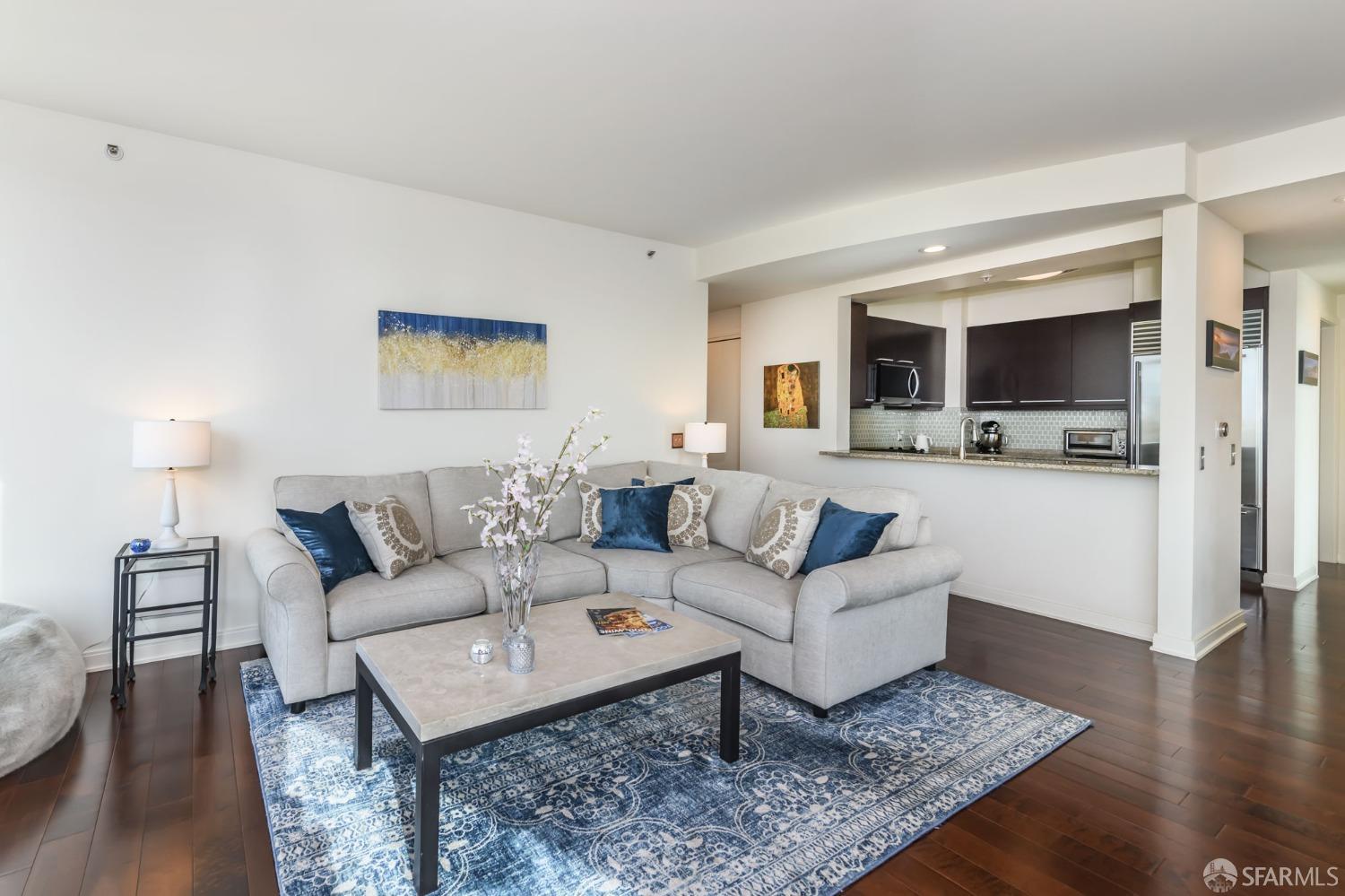 425 1st Street # 803