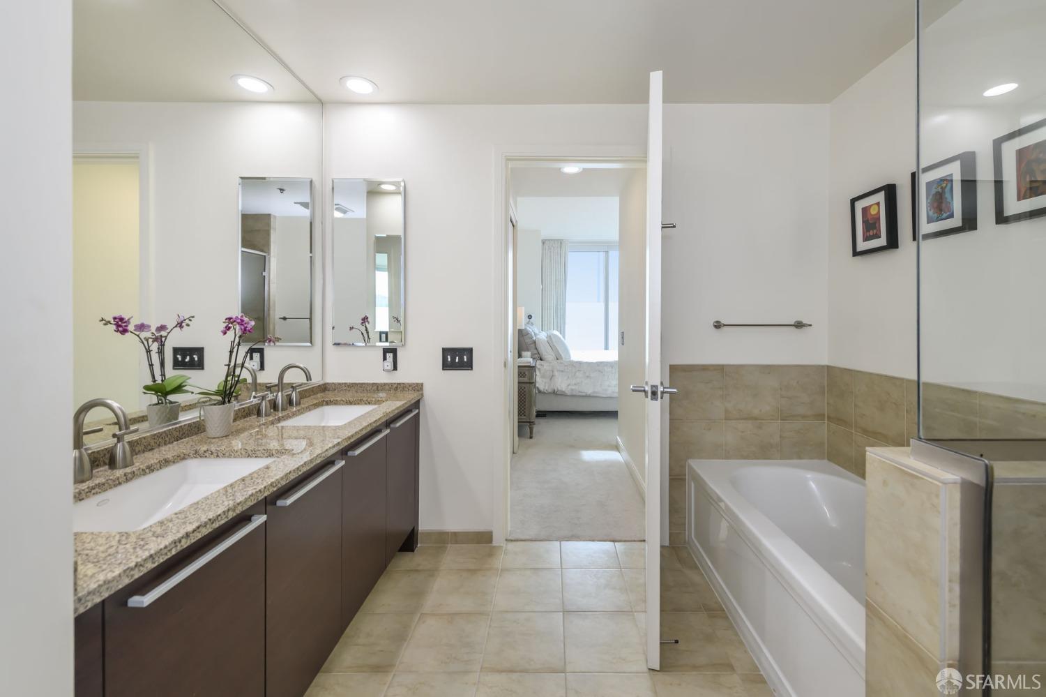 425 1st Street # 803