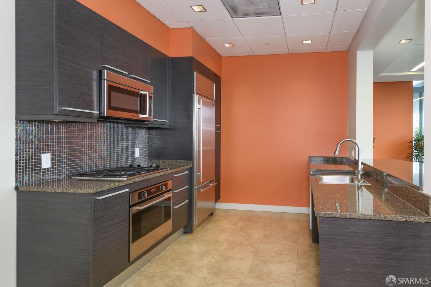 425 1st Street # 803