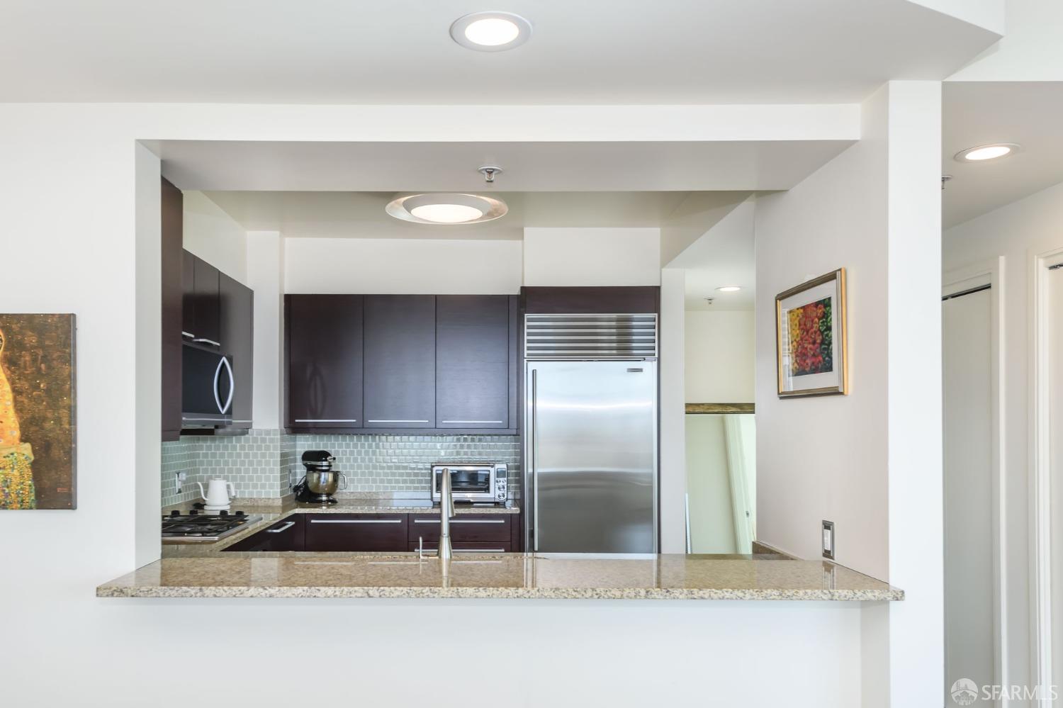 425 1st Street # 803
