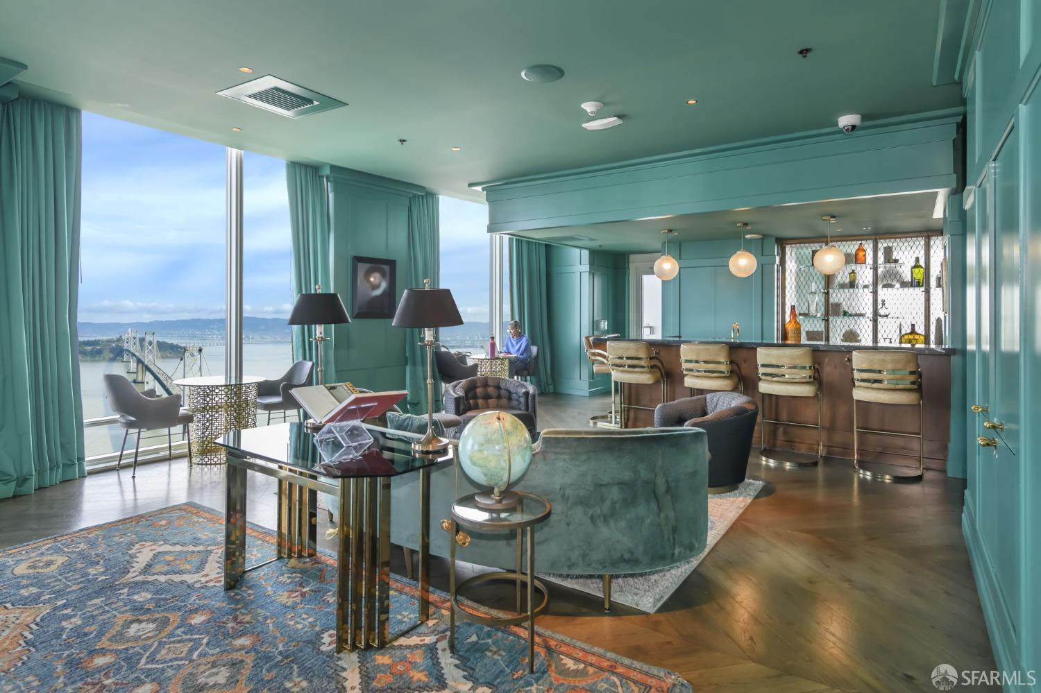 425 1st Street # 803