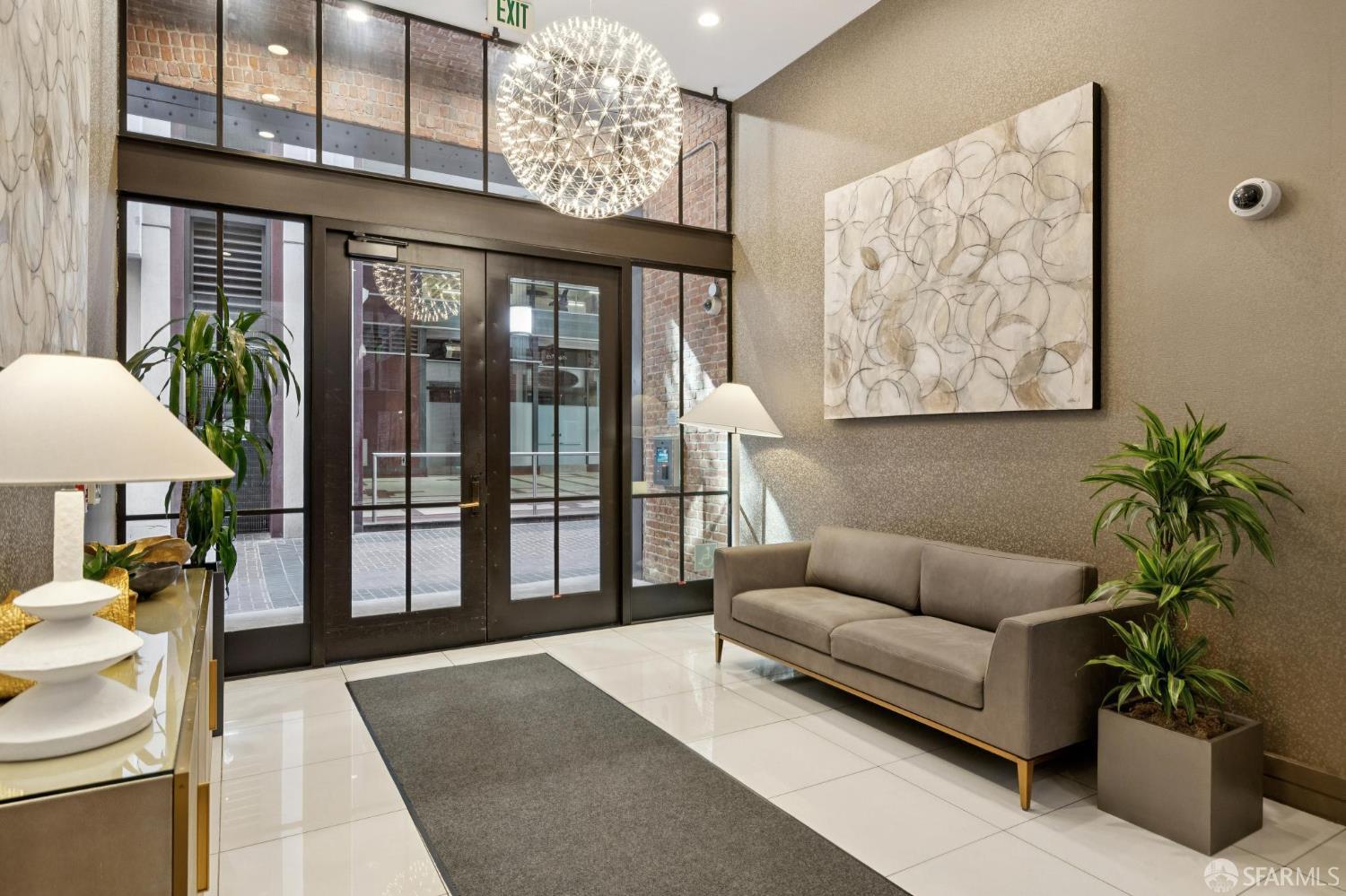 16 Jessie Street # 411