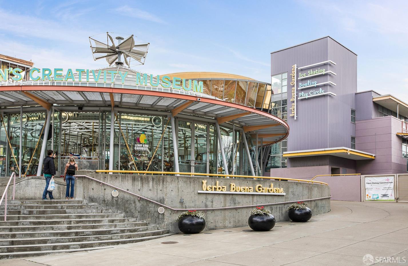 16 Jessie Street # 411