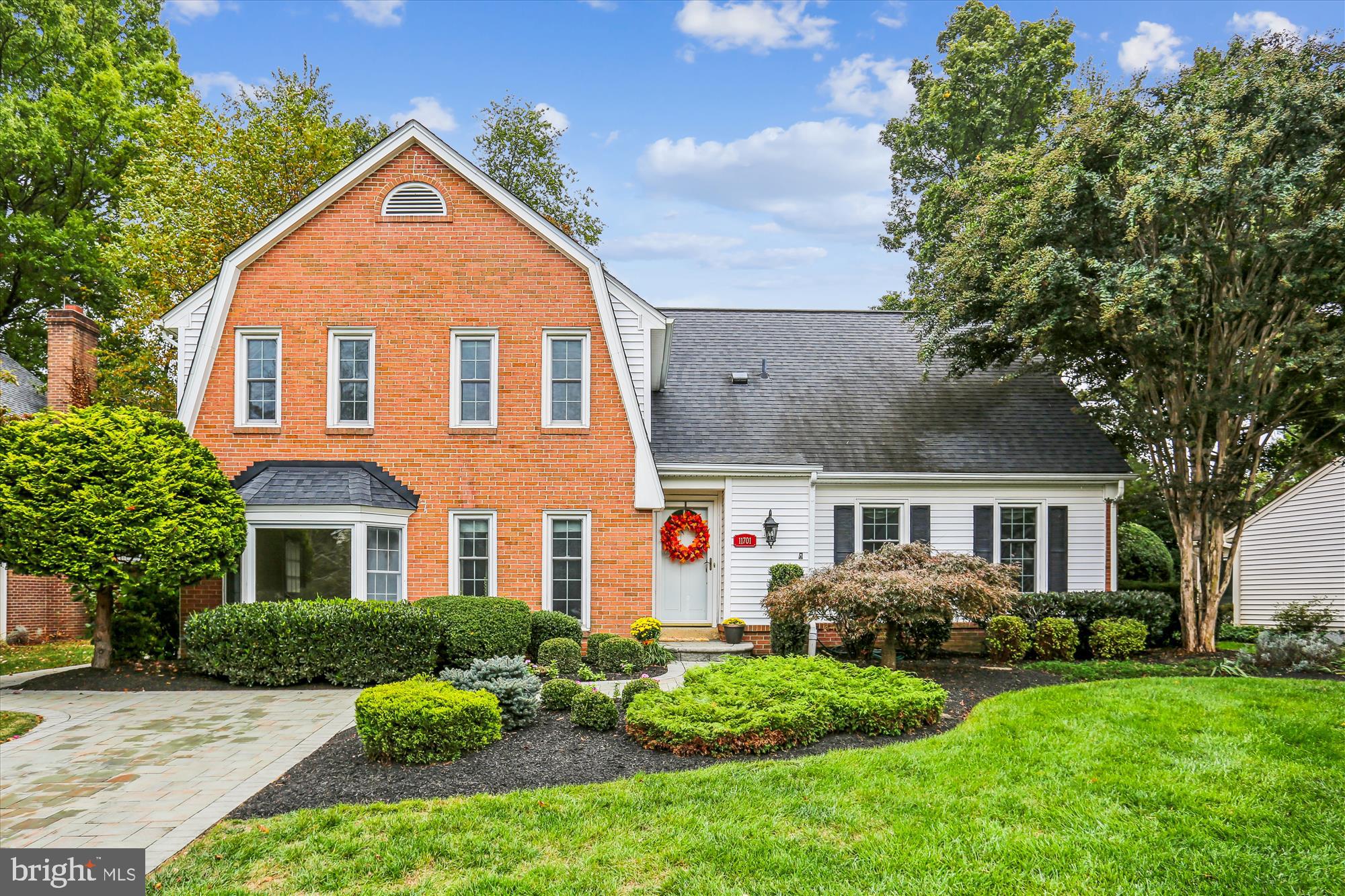 11701 HITCHING POST LANE