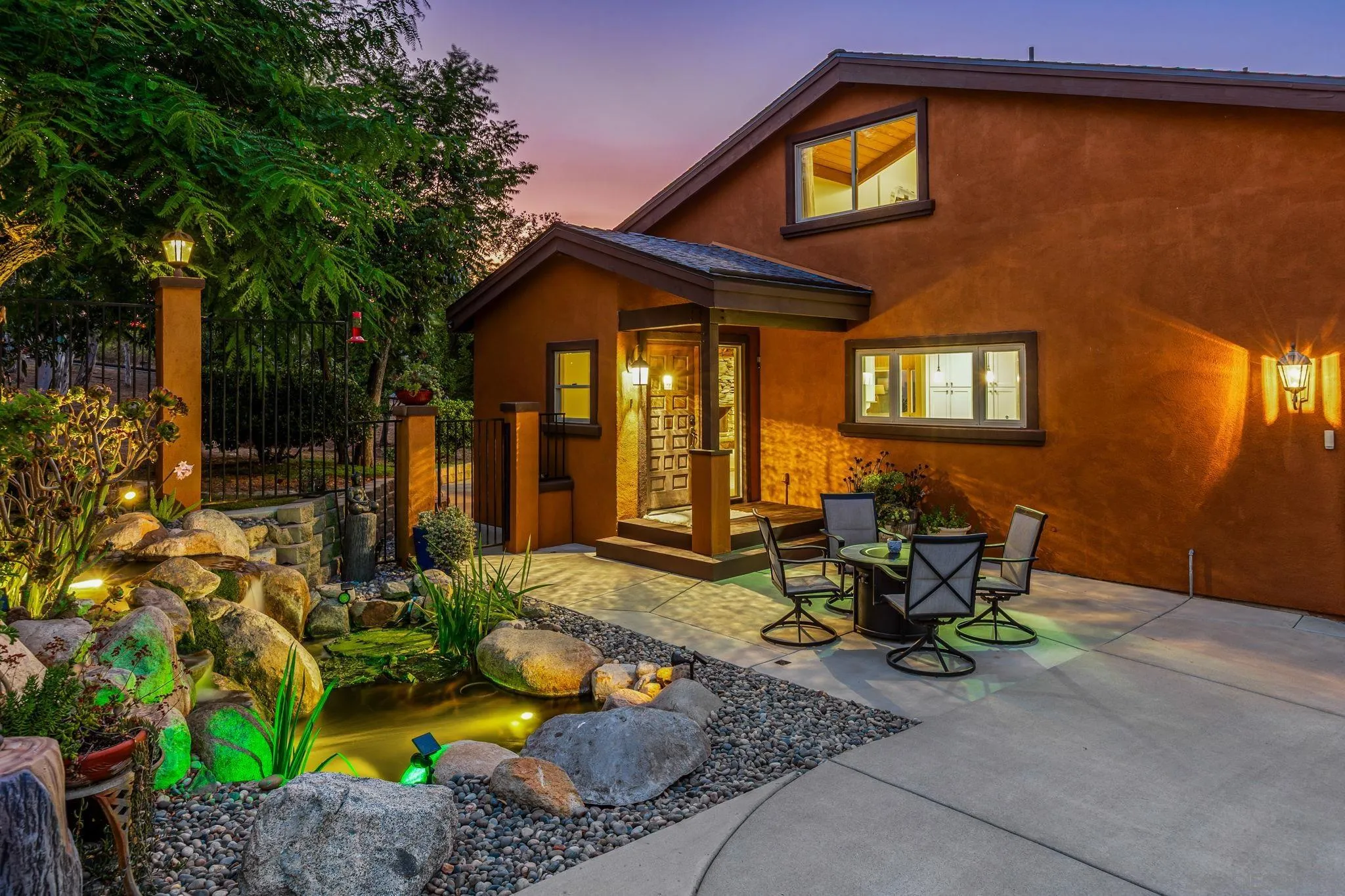 2260 E Mission Rd