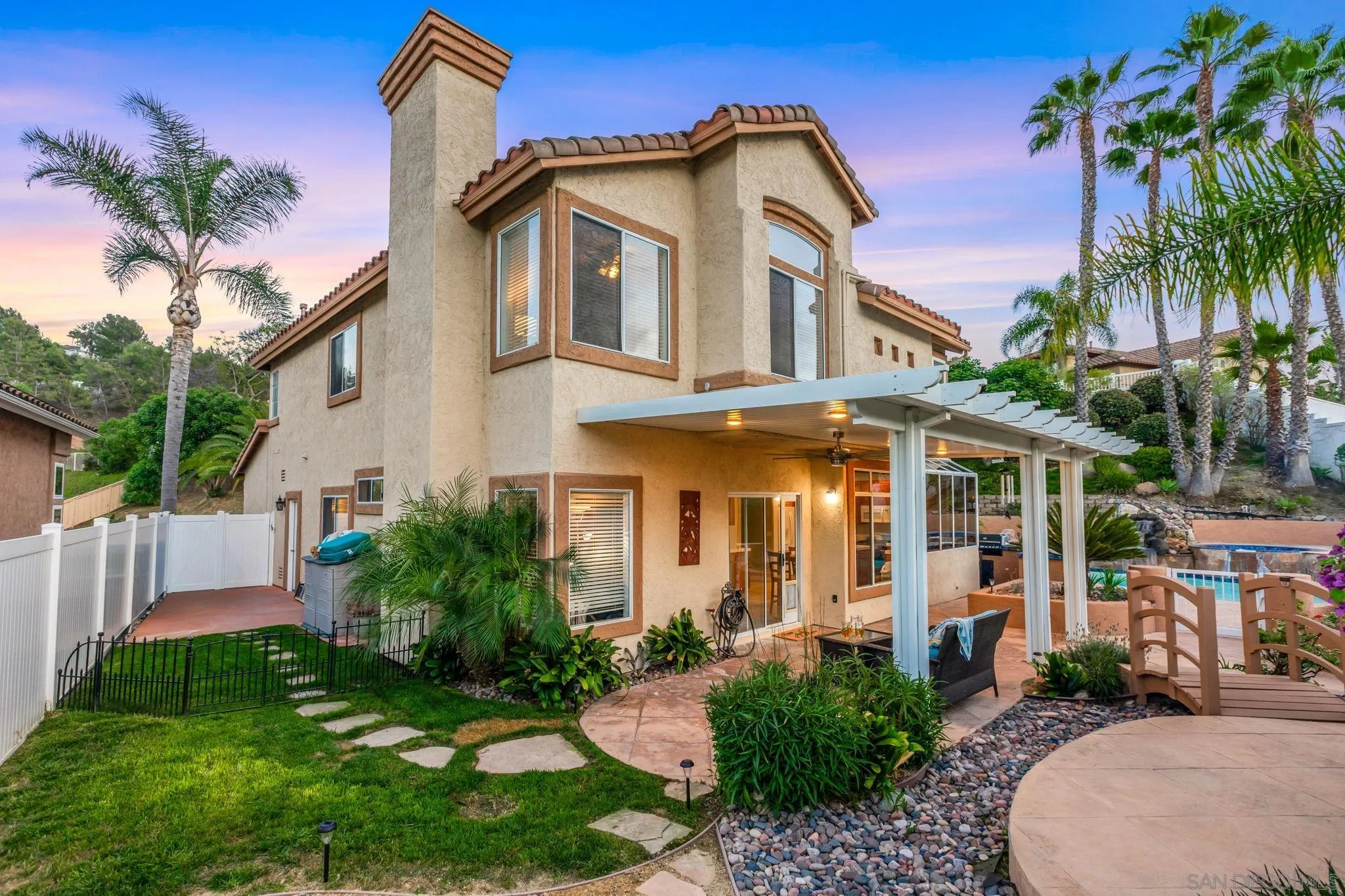 1021 Museum Ct