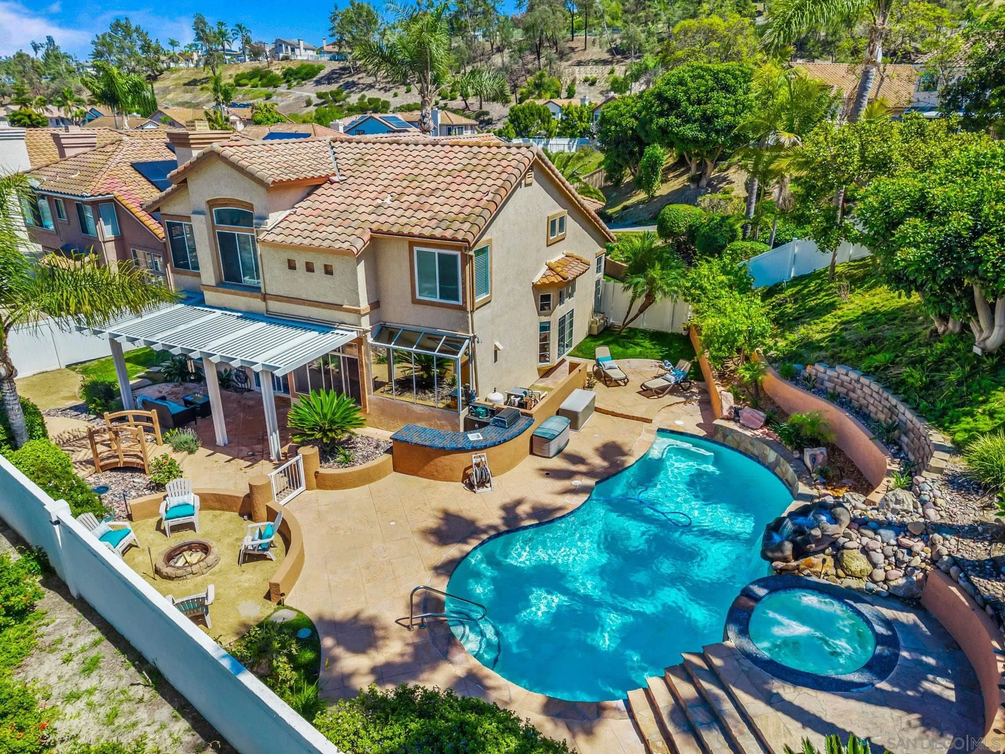 1021 Museum Ct