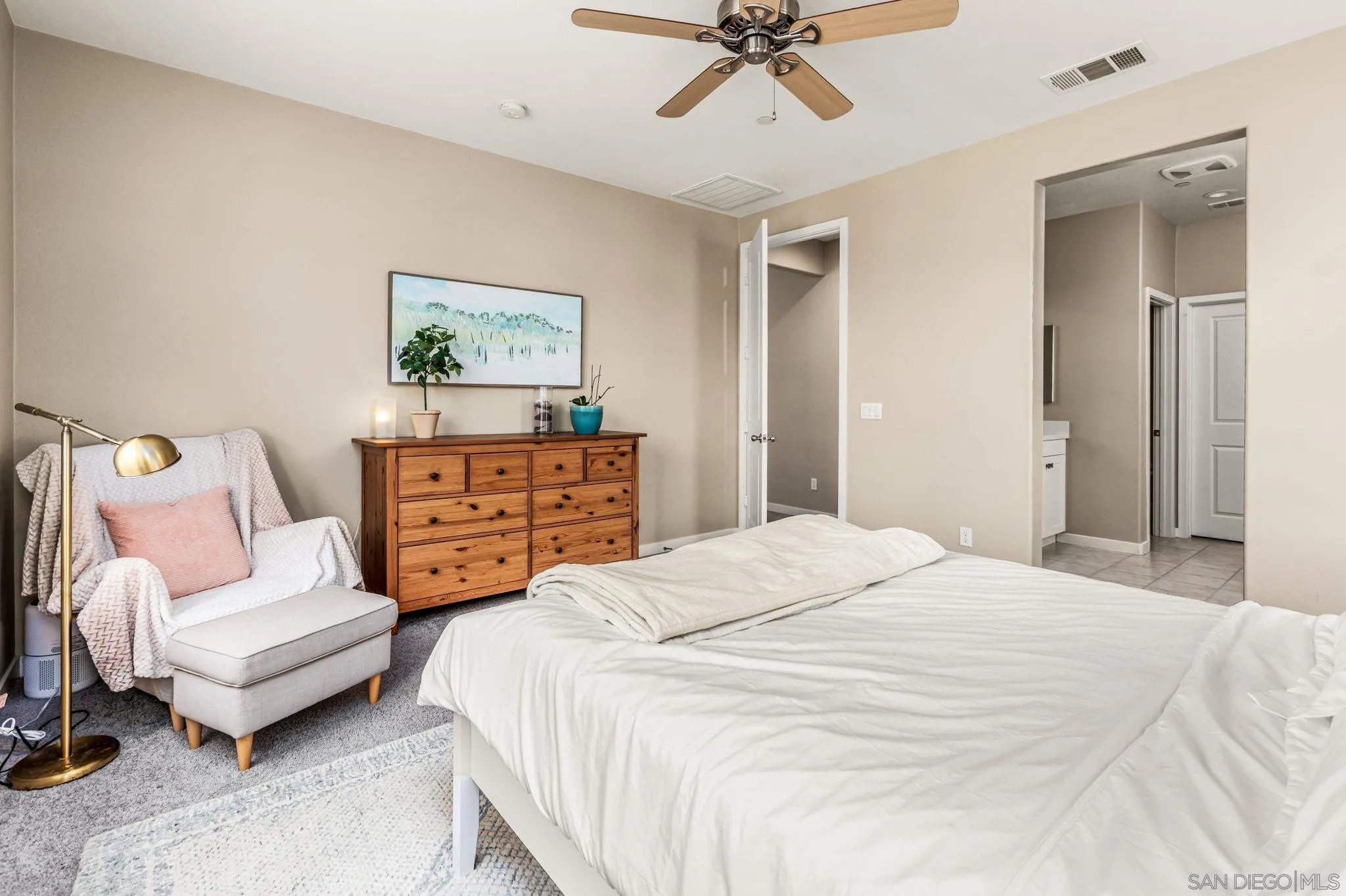 4128 Via Del Rey