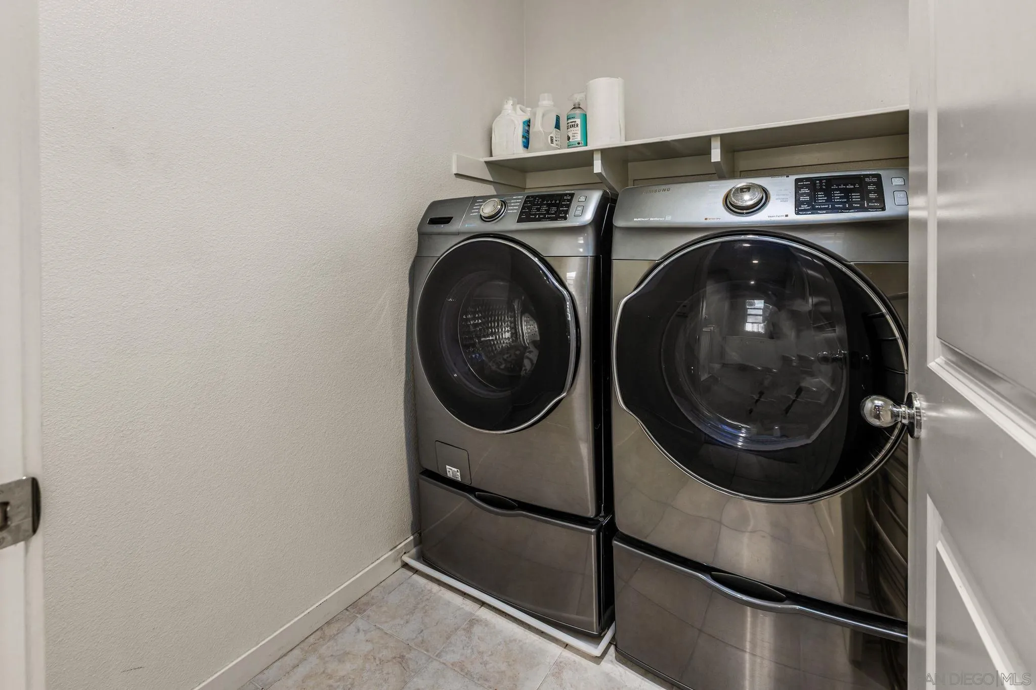 4128 Via Del Rey