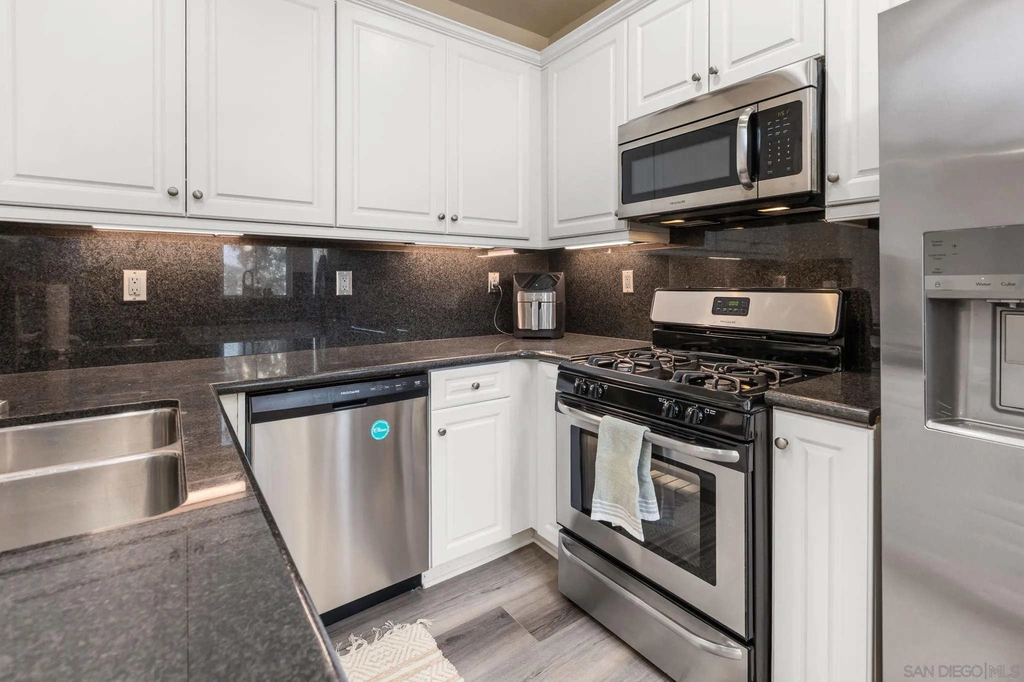 4103 Karst Rd
