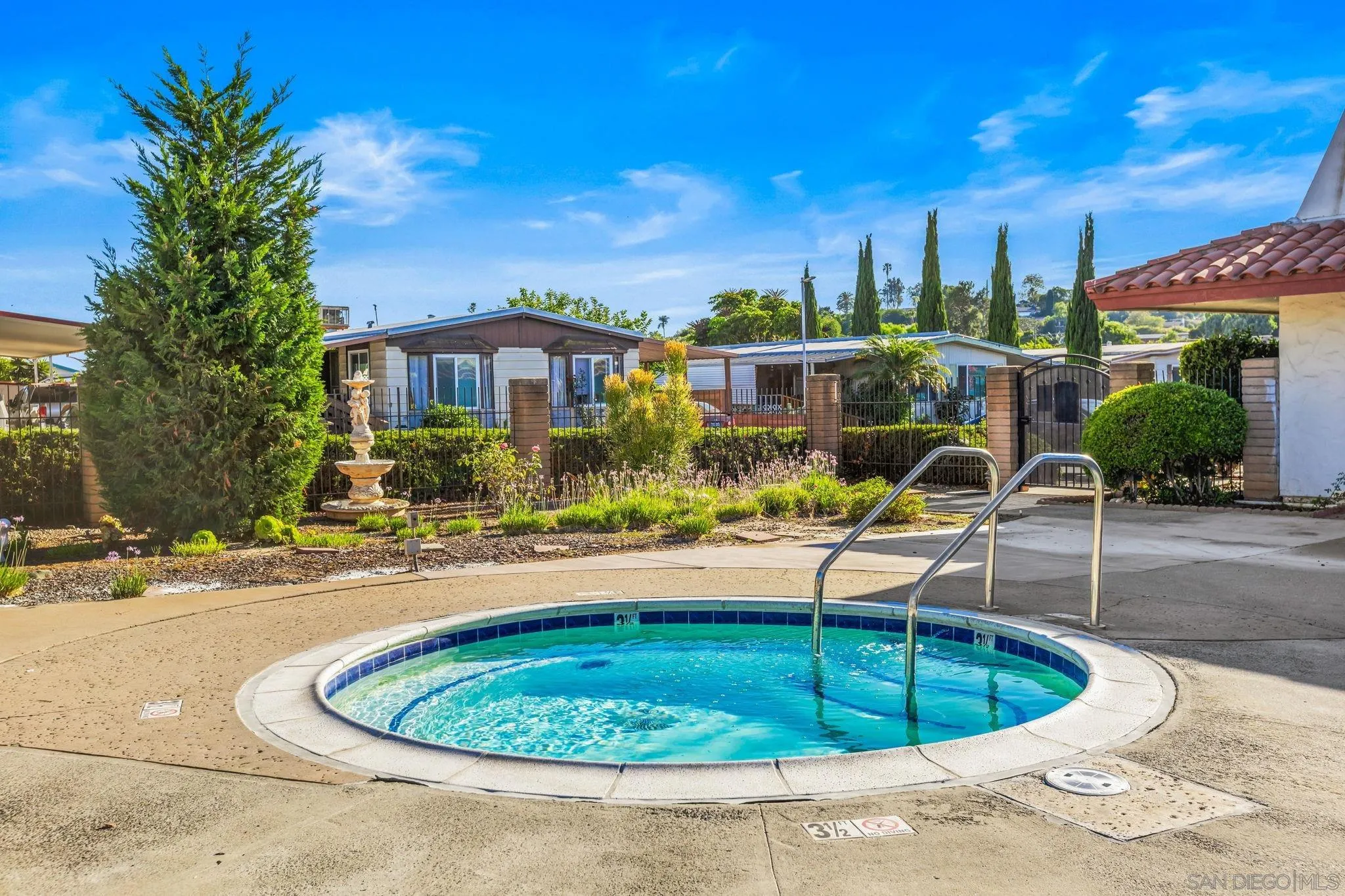 1010 E Bobier Dr Unit Spc 192
