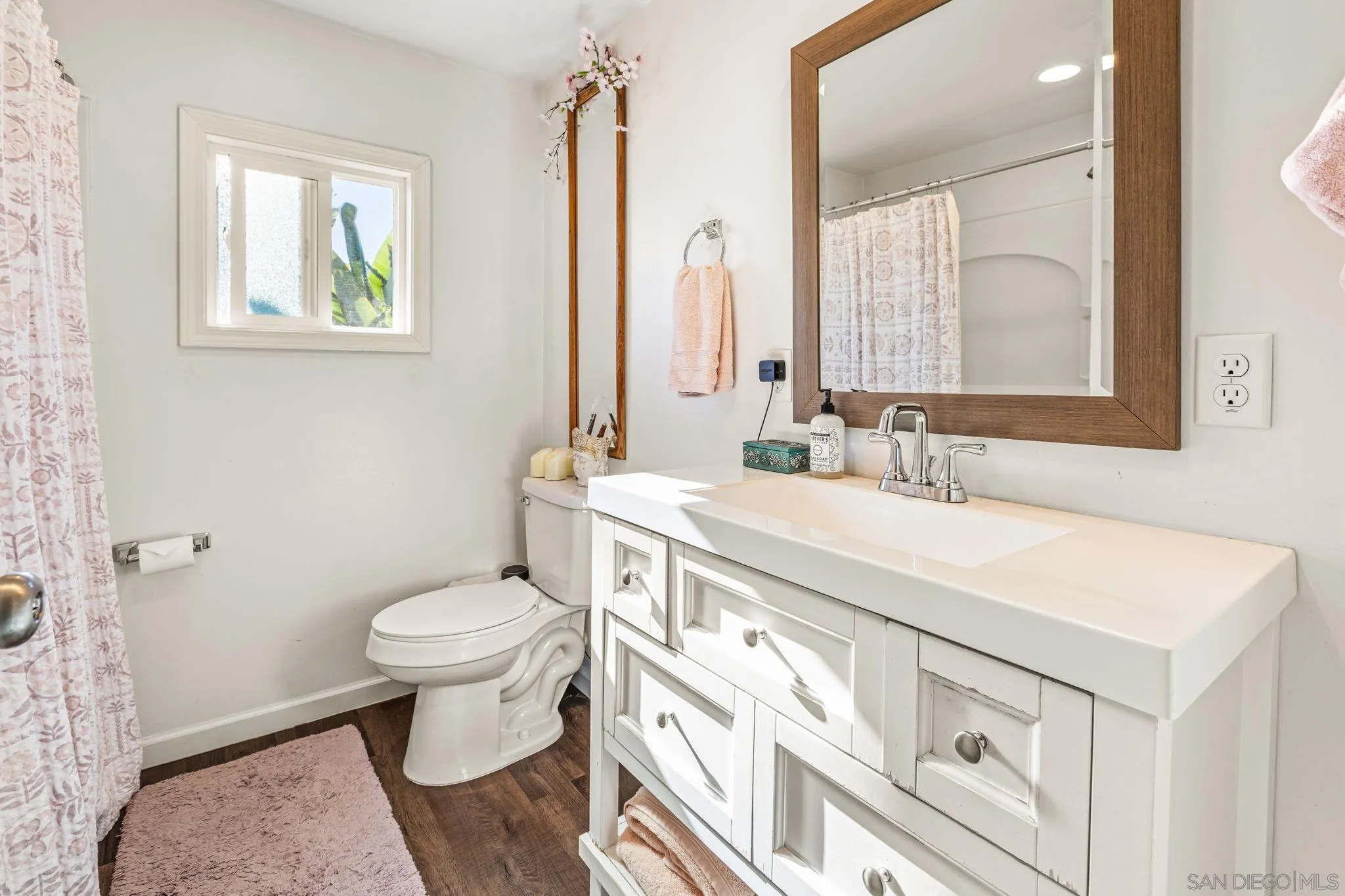 1010 E Bobier Dr Unit Spc 192